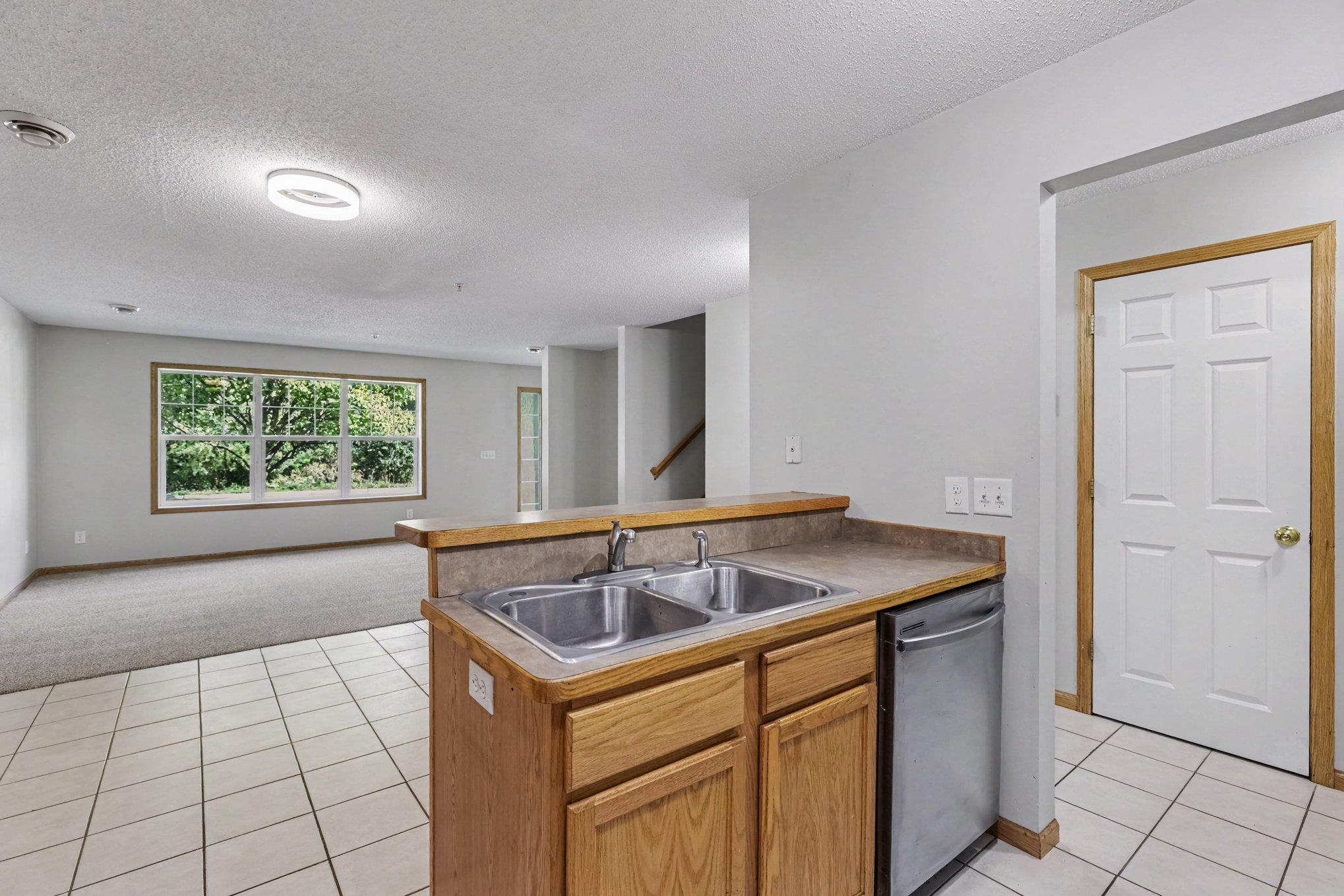 View of Residential at 6125 32nd Avenue, Crystal MN 55422, Crystal (12 of 40) - Mike Wilen | Minnesota Team Real Estate