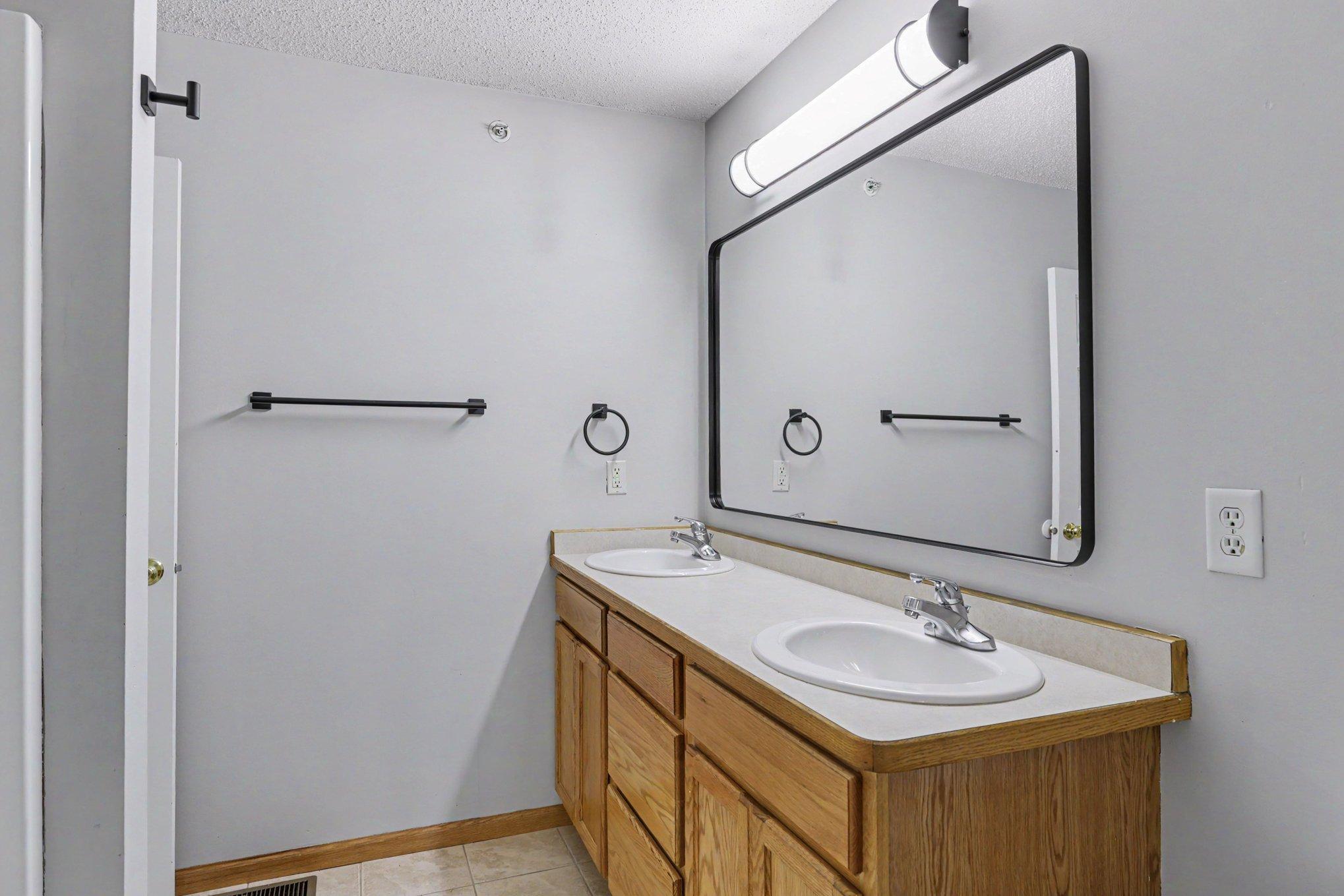 View of Residential at 6125 32nd Avenue, Crystal MN 55422, Crystal (23 of 40) - Mike Wilen | Minnesota Team Real Estate