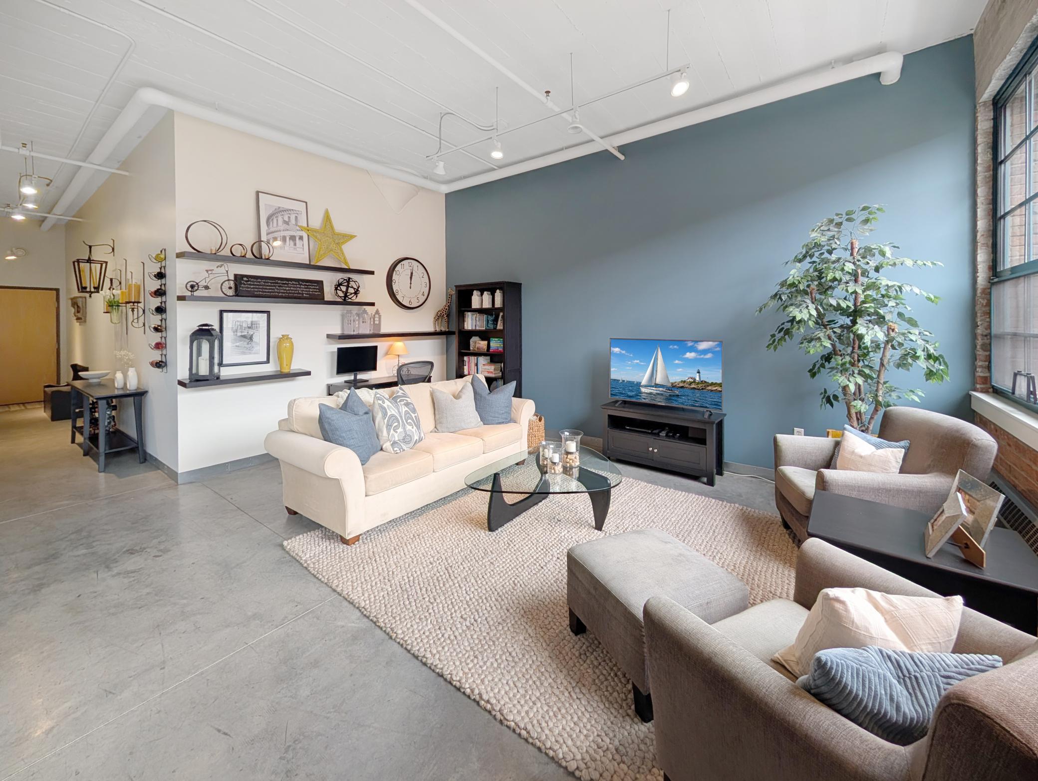 View of Residential at 250 Park Avenue #614, Minneapolis MN 55415, Minneapolis (8 of 40) - Mike Wilen | Minnesota Team Real Estate
