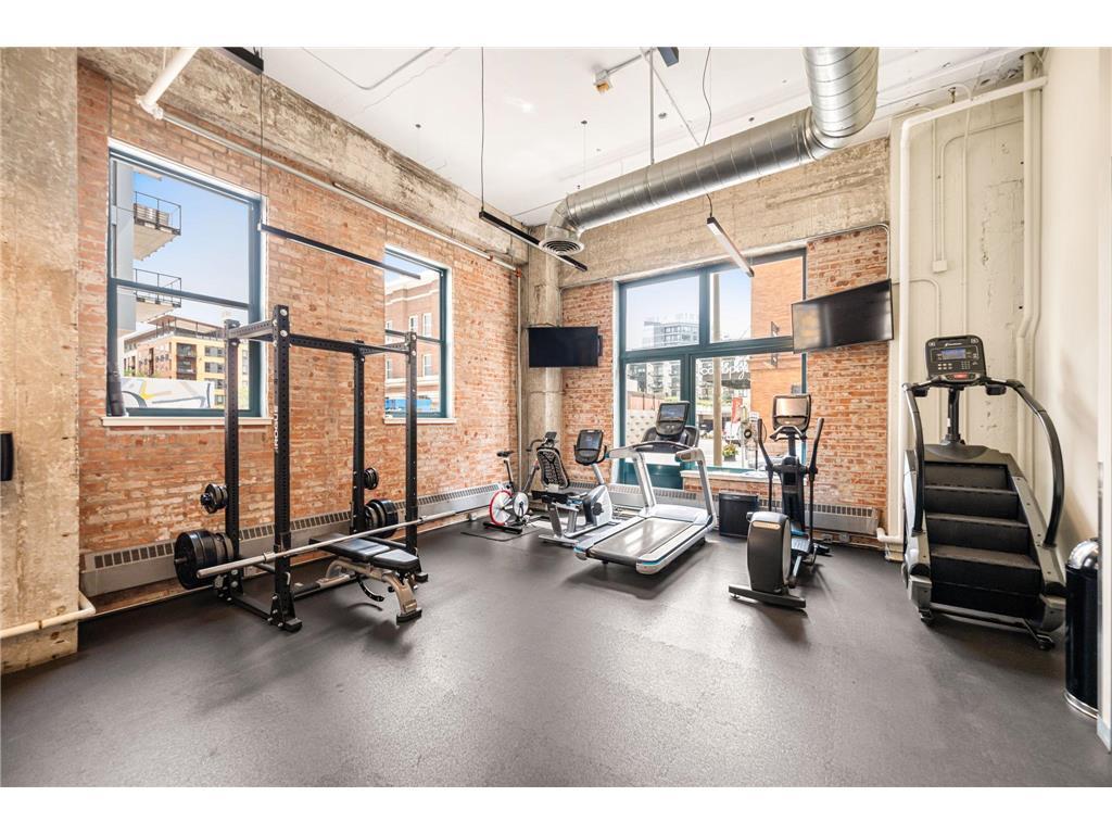 View of Residential at 250 Park Avenue #614, Minneapolis MN 55415, Minneapolis (35 of 40) - Mike Wilen | Minnesota Team Real Estate