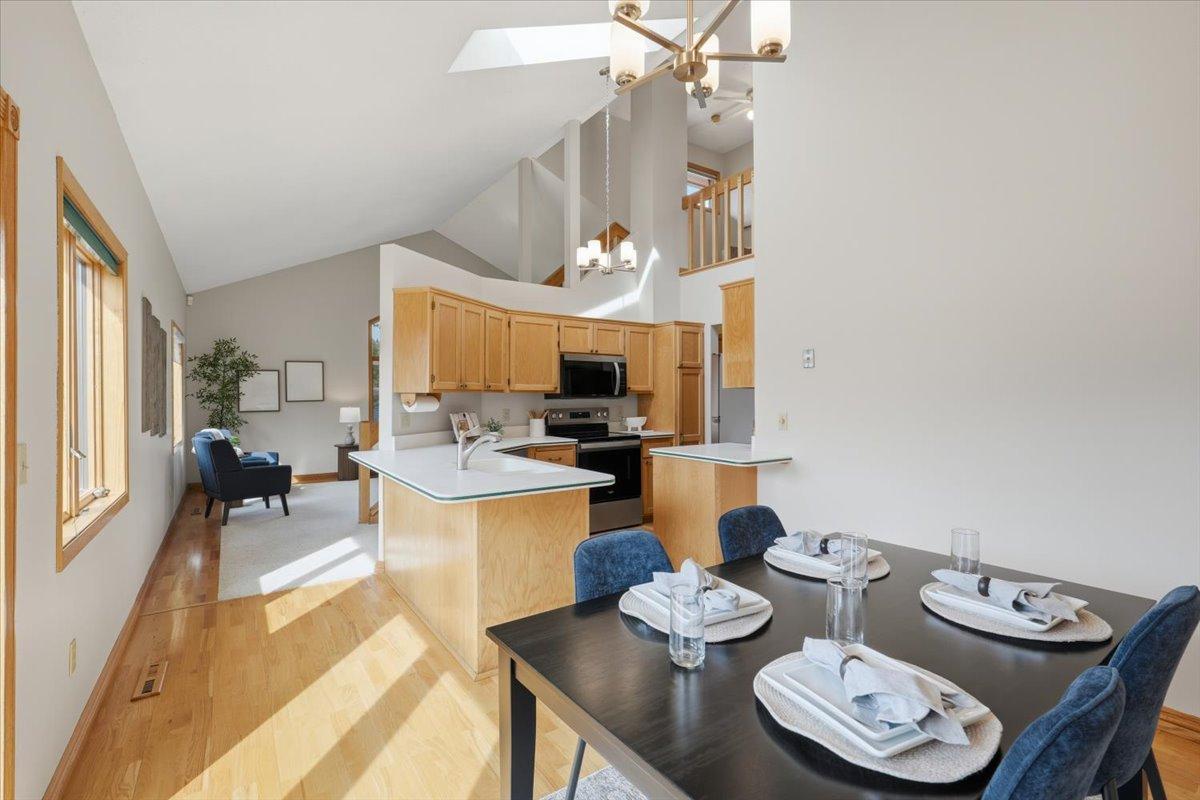 View of Residential at 8006 Cooper Avenue, Inver Grove Heights MN 55076, Inver Grove Heights (13 of 50) - Mike Wilen | Minnesota Team Real Estate