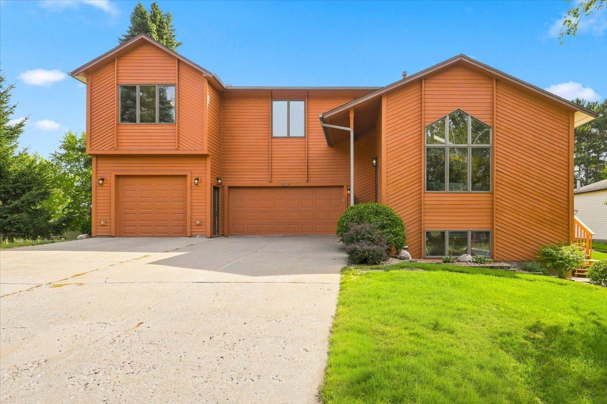 View of Residential at 8006 Cooper Avenue, Inver Grove Heights MN 55076, Inver Grove Heights (45 of 50) - Mike Wilen | Minnesota Team Real Estate