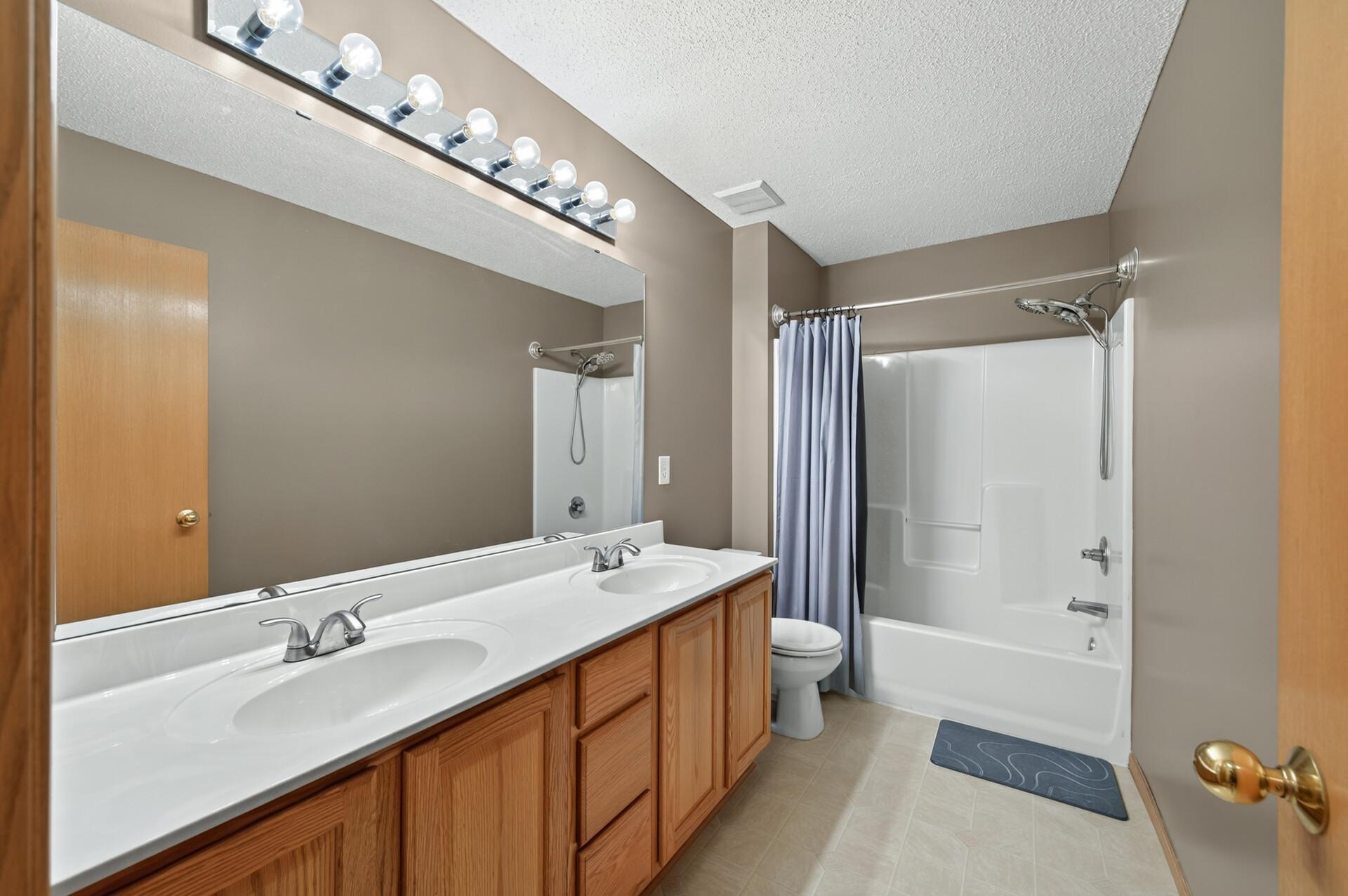 View of Residential at 7803 Oak Court, Lino Lakes MN 55014, Lino Lakes (16 of 25) - Mike Wilen | Minnesota Team Real Estate