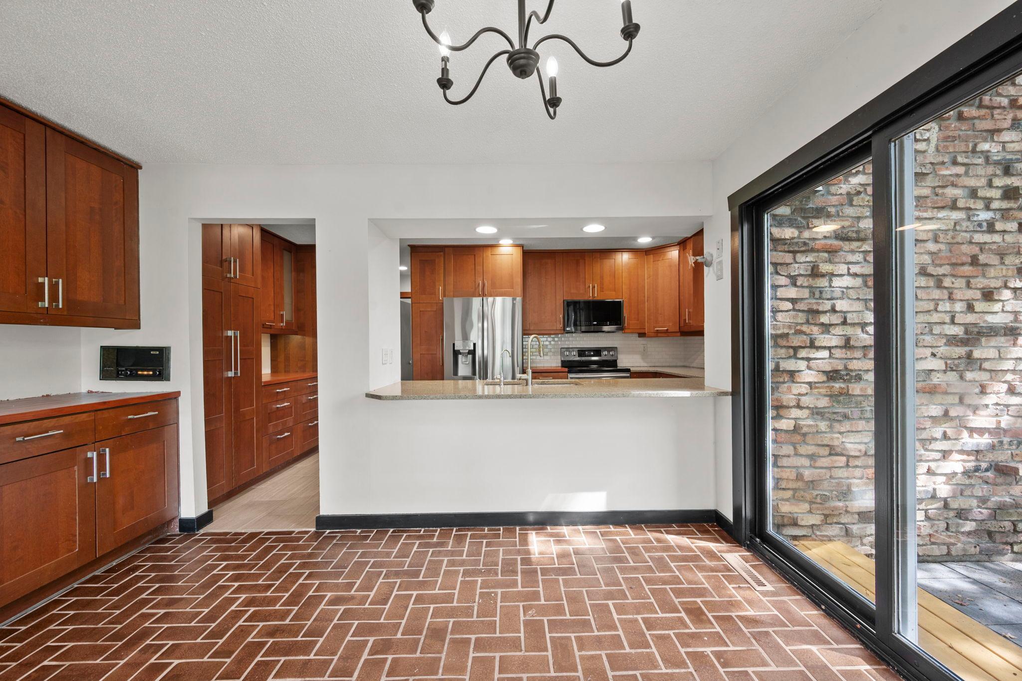 View of Residential at 16411 Kingswood Drive, Lakeville MN 55044, Lakeville (11 of 63) - Mike Wilen | Minnesota Team Real Estate