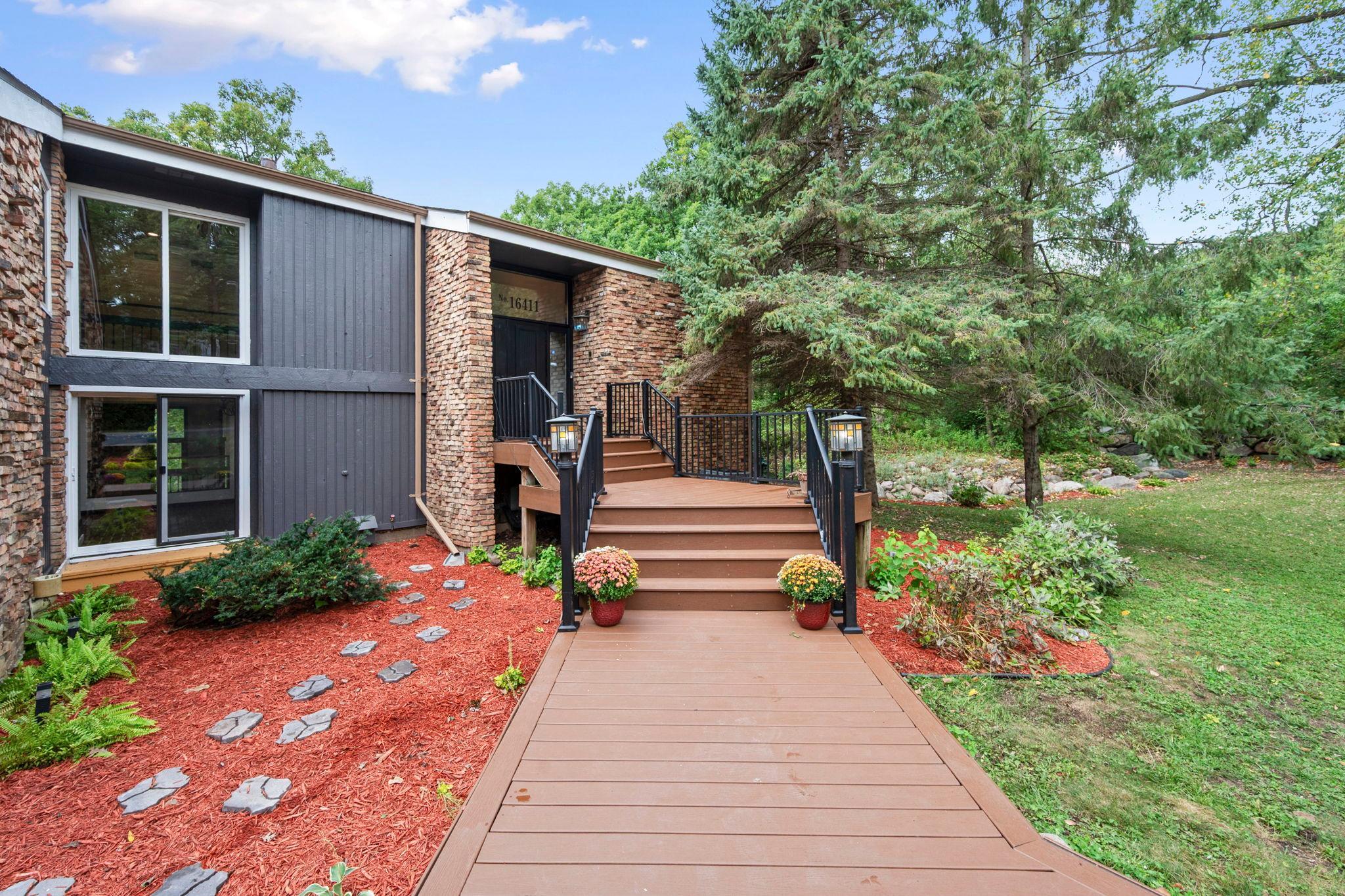 View of Residential at 16411 Kingswood Drive, Lakeville MN 55044, Lakeville (2 of 63) - Mike Wilen | Minnesota Team Real Estate