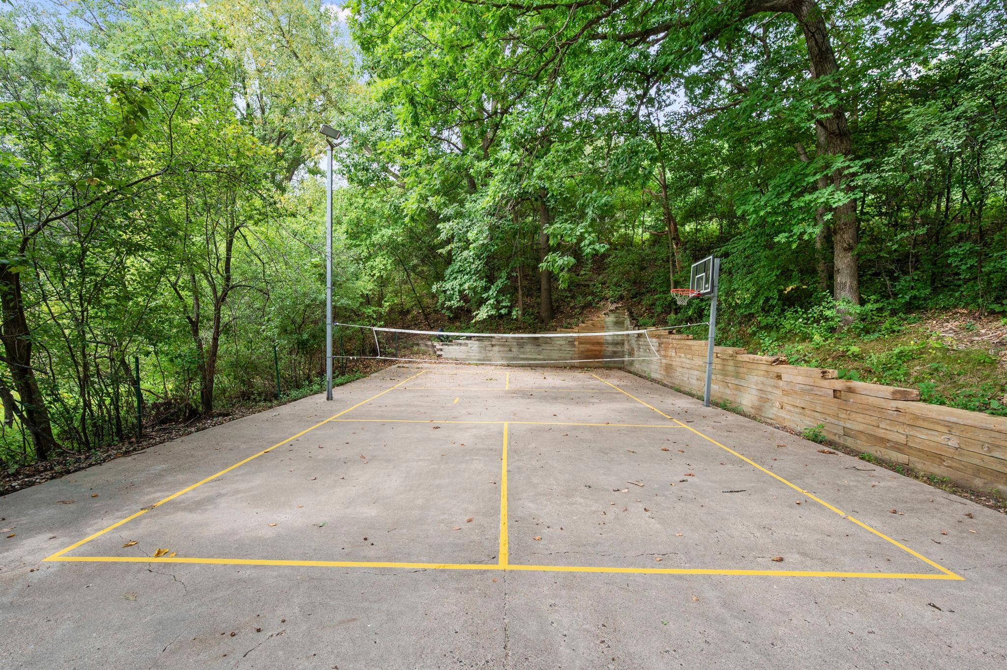 View of Residential at 16411 Kingswood Drive, Lakeville MN 55044, Lakeville (56 of 63) - Mike Wilen | Minnesota Team Real Estate