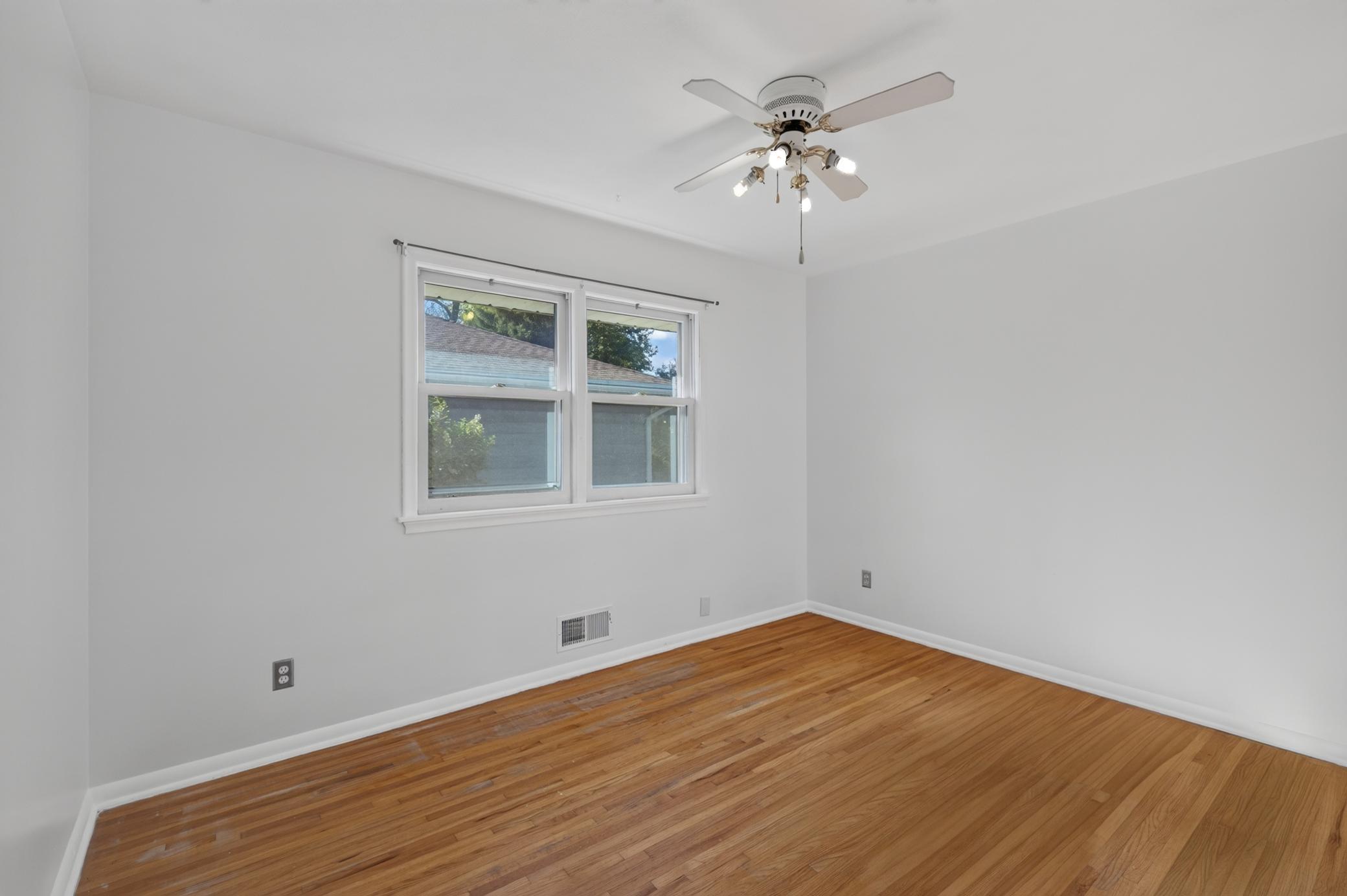 View of Residential at 766 Idaho Avenue, Saint Paul MN 55106, Saint Paul (10 of 48) - Mike Wilen | Minnesota Team Real Estate