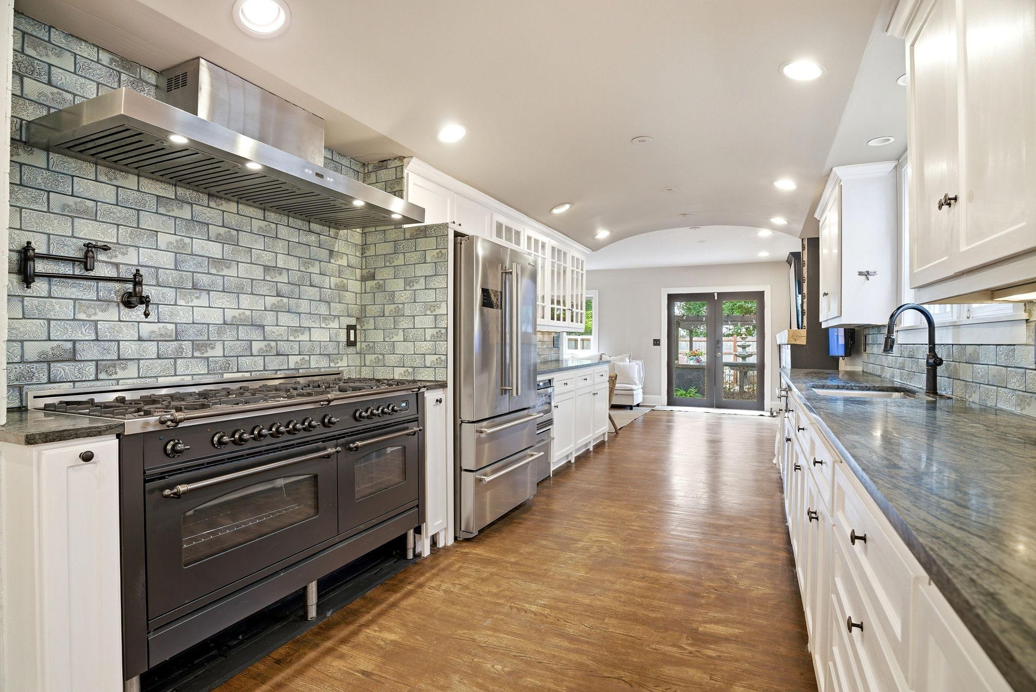 View of Residential at 4530 Bruce Avenue, Edina MN 55424, Edina (22 of 79) - Mike Wilen | Minnesota Team Real Estate