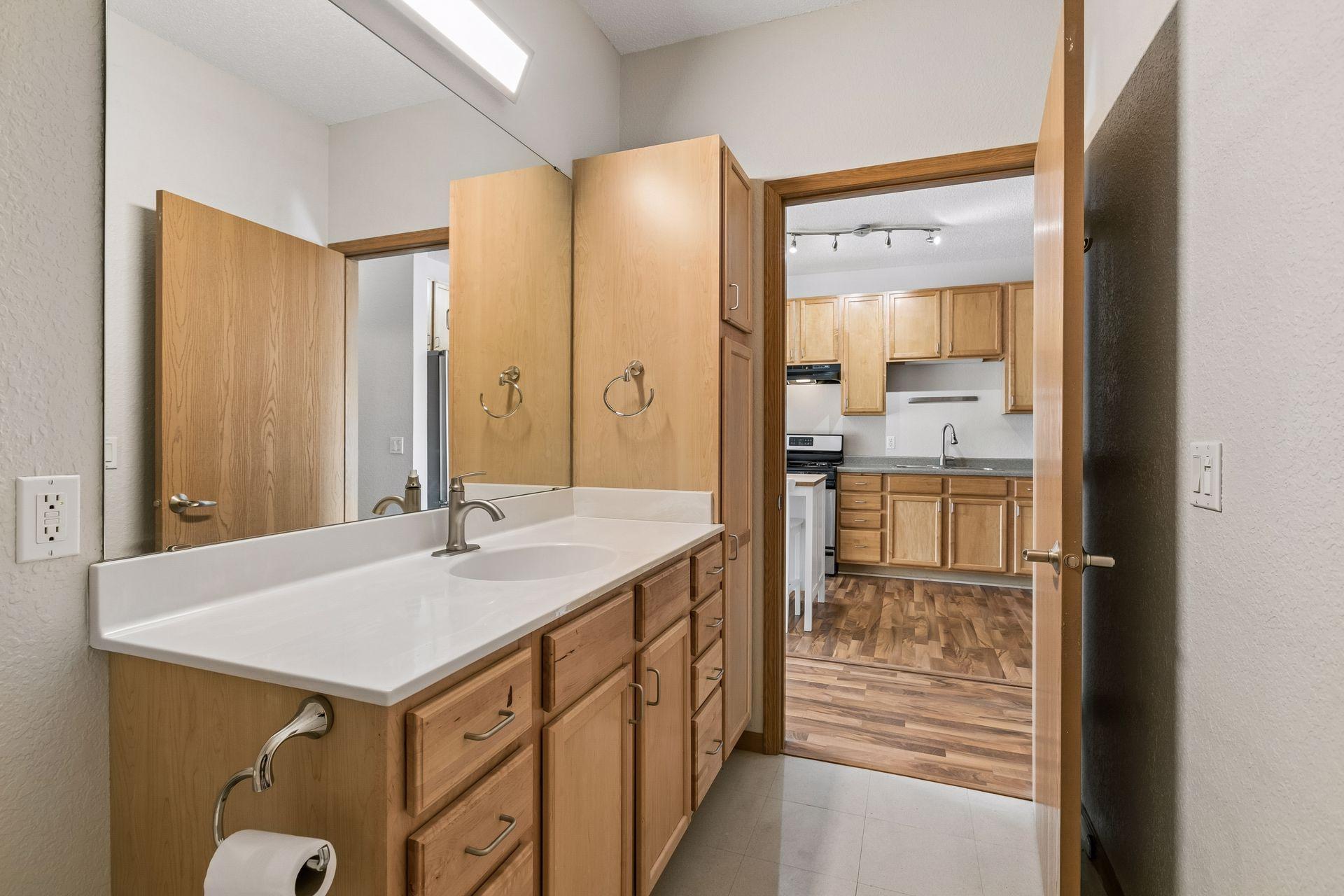 View of Residential at 2929 21st Avenue #306, Minneapolis MN 55407, Minneapolis (27 of 33) - Mike Wilen | Minnesota Team Real Estate