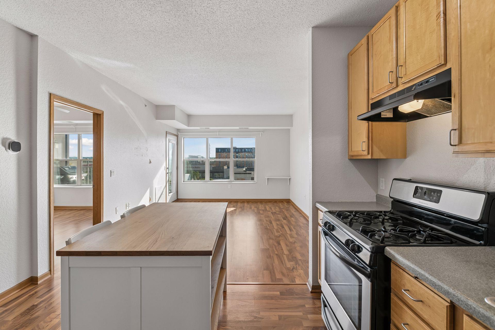 View of Residential at 2929 21st Avenue #306, Minneapolis MN 55407, Minneapolis (23 of 33) - Mike Wilen | Minnesota Team Real Estate