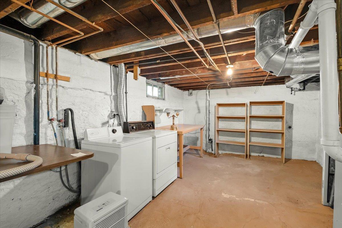 View of Residential at 3213 42nd Avenue, Minneapolis MN 55406, Minneapolis (17 of 21) - Mike Wilen | Minnesota Team Real Estate