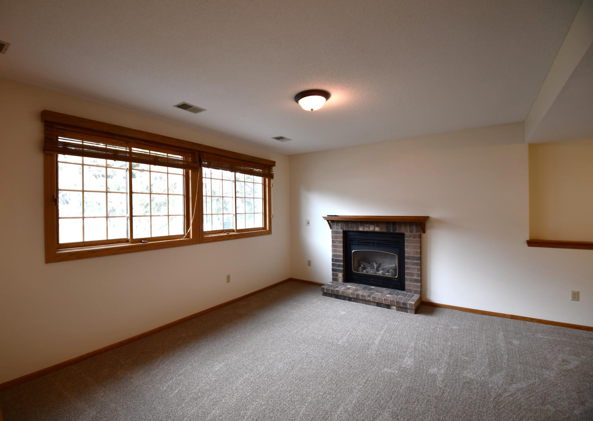 View of Residential at 1929 Bielenberg Drive, Woodbury MN 55125, Woodbury (13 of 17) - Mike Wilen | Minnesota Team Real Estate