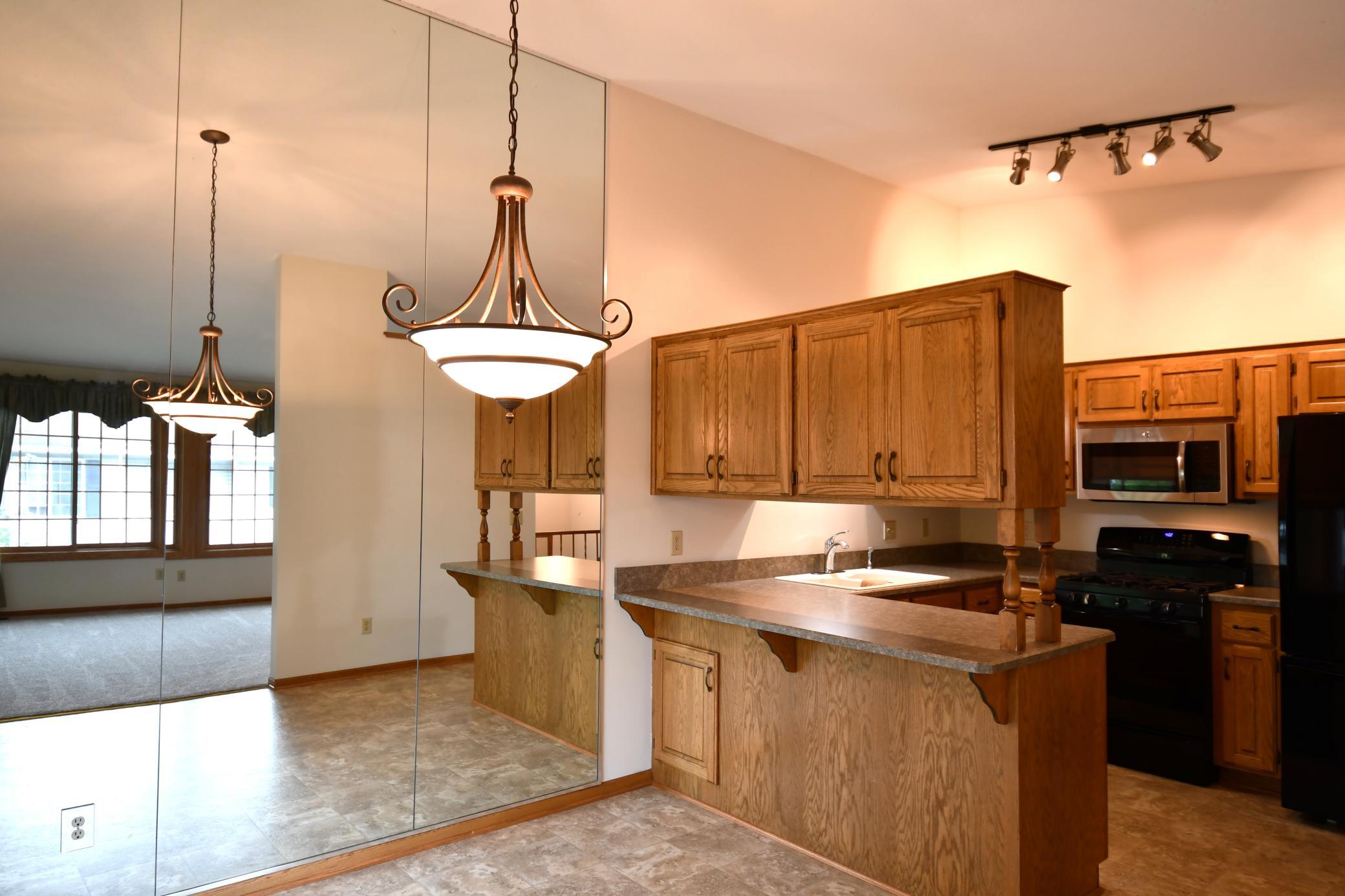 View of Residential at 1929 Bielenberg Drive, Woodbury MN 55125, Woodbury (4 of 17) - Mike Wilen | Minnesota Team Real Estate