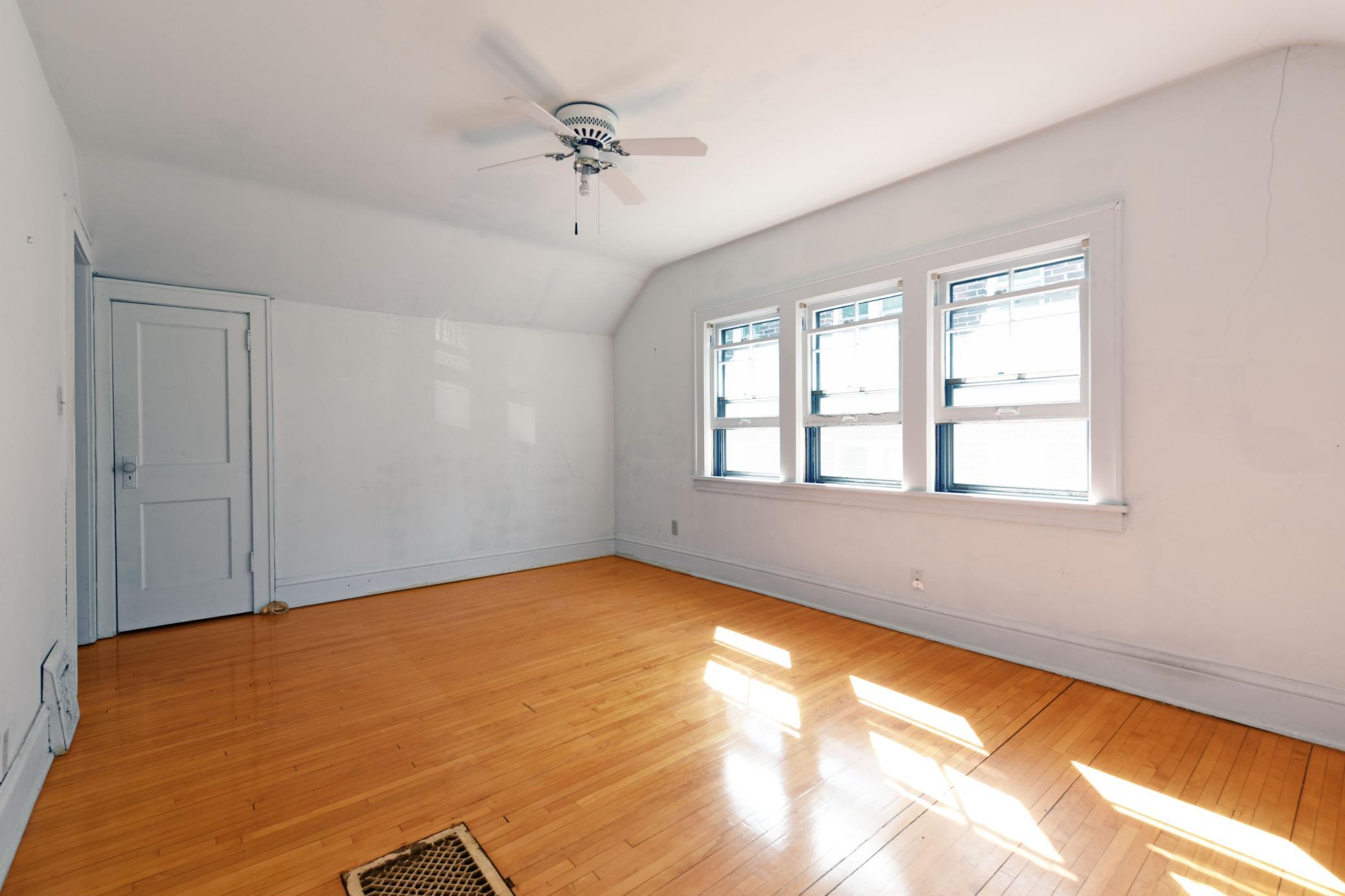 View of Residential at 3537 Emerson Avenue, Minneapolis MN 55408, Minneapolis (17 of 27) - Mike Wilen | Minnesota Team Real Estate