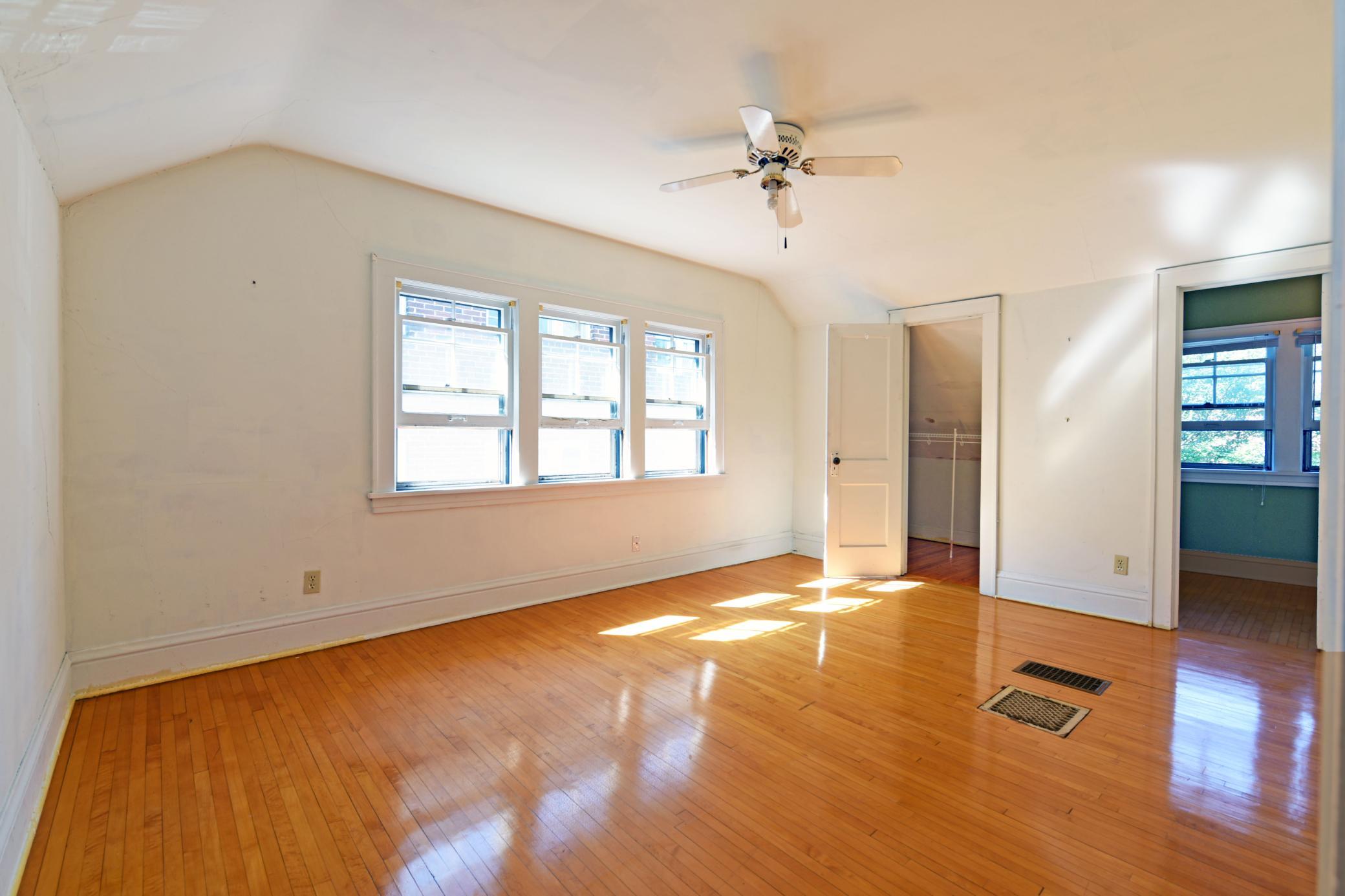 View of Residential at 3537 Emerson Avenue, Minneapolis MN 55408, Minneapolis (16 of 27) - Mike Wilen | Minnesota Team Real Estate