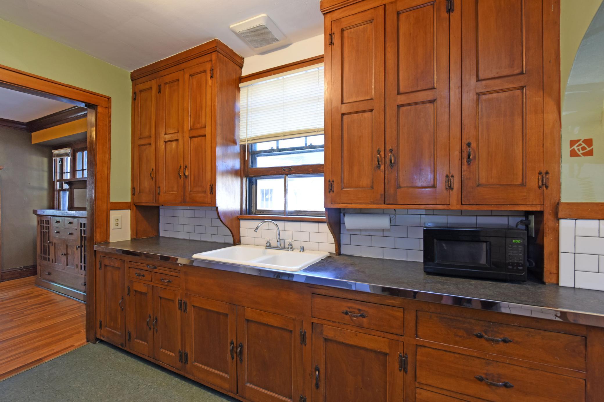 View of Residential at 3537 Emerson Avenue, Minneapolis MN 55408, Minneapolis (8 of 27) - Mike Wilen | Minnesota Team Real Estate