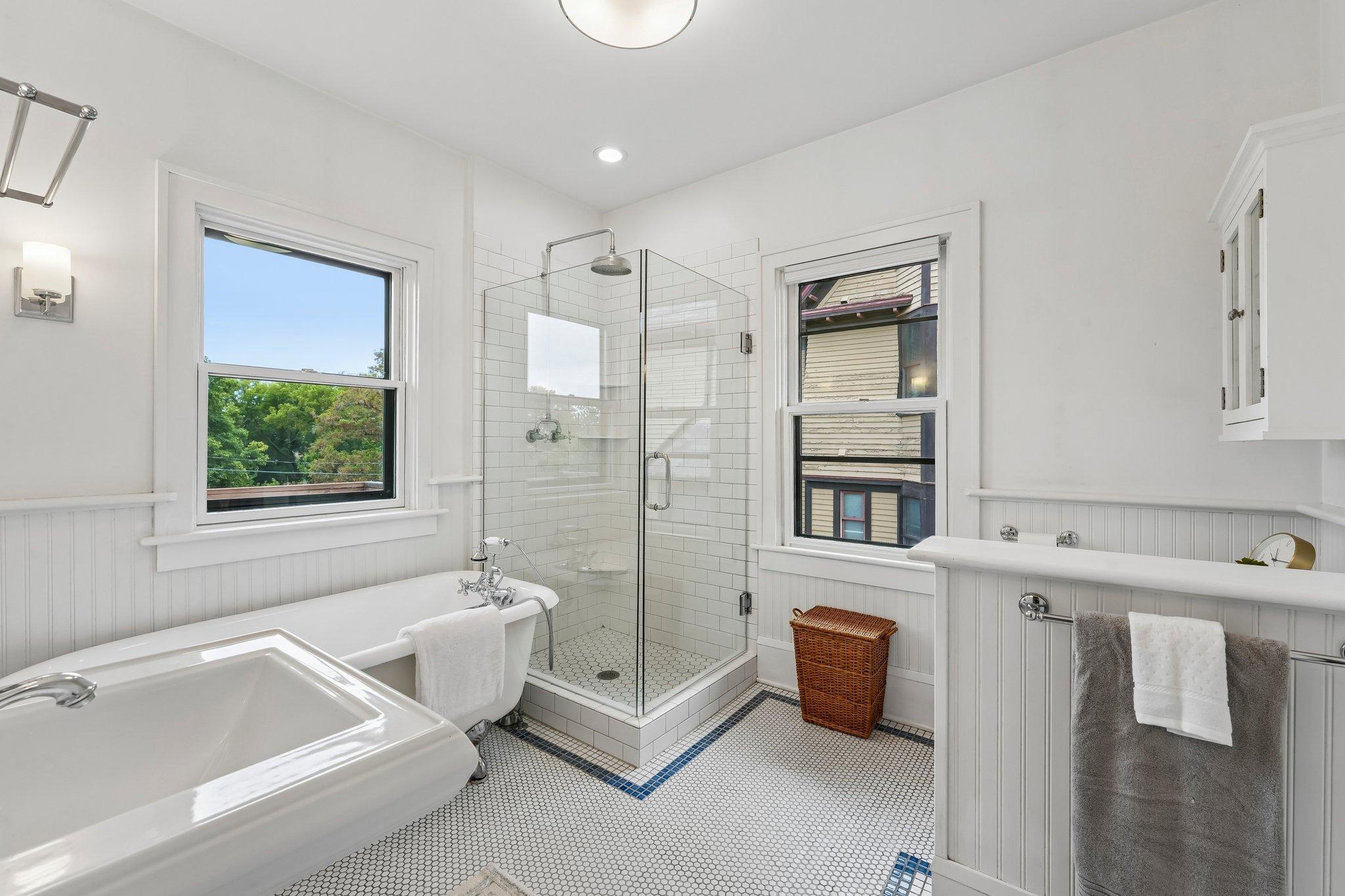 View of Residential at 355 Bates Avenue, Saint Paul MN 55106, Saint Paul (29 of 44) - Mike Wilen | Minnesota Team Real Estate