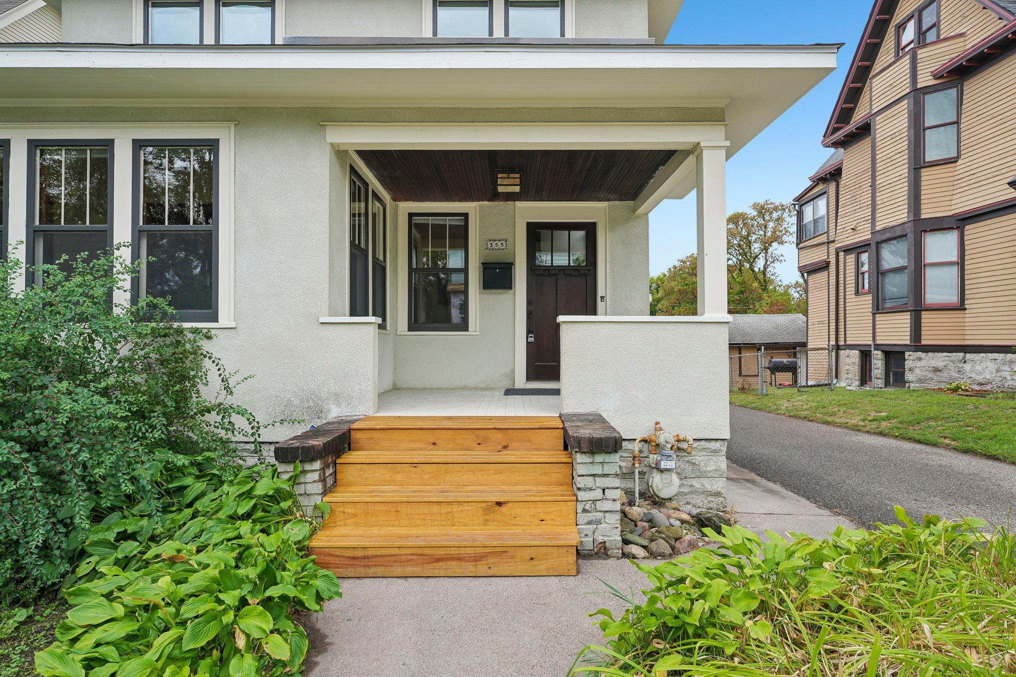 View of Residential at 355 Bates Avenue, Saint Paul MN 55106, Saint Paul (5 of 44) - Mike Wilen | Minnesota Team Real Estate