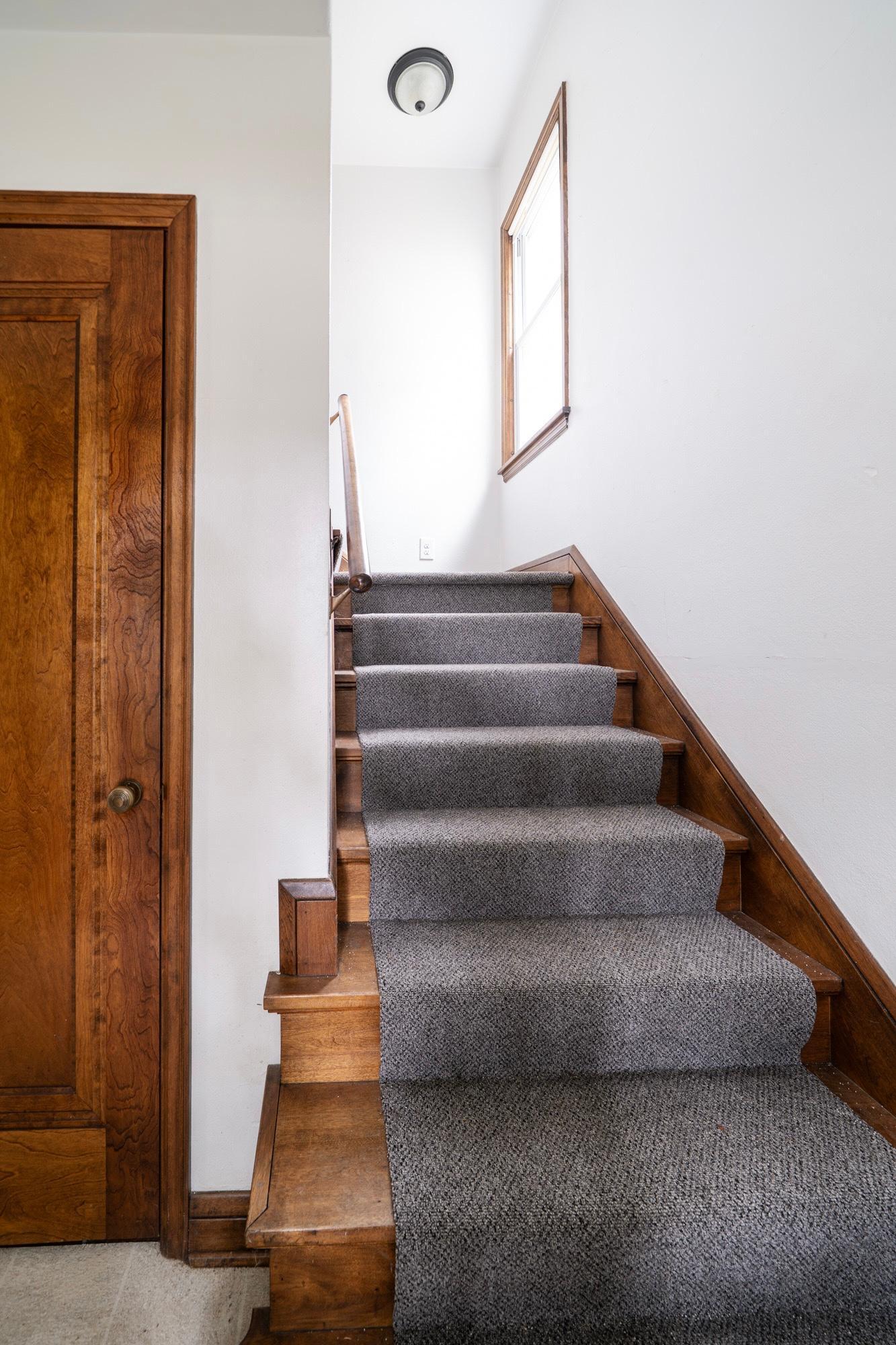 View of Residential Income at 899 Parkview Avenue, Saint Paul MN 55117, Saint Paul (31 of 58) - Mike Wilen | Minnesota Team Real Estate
