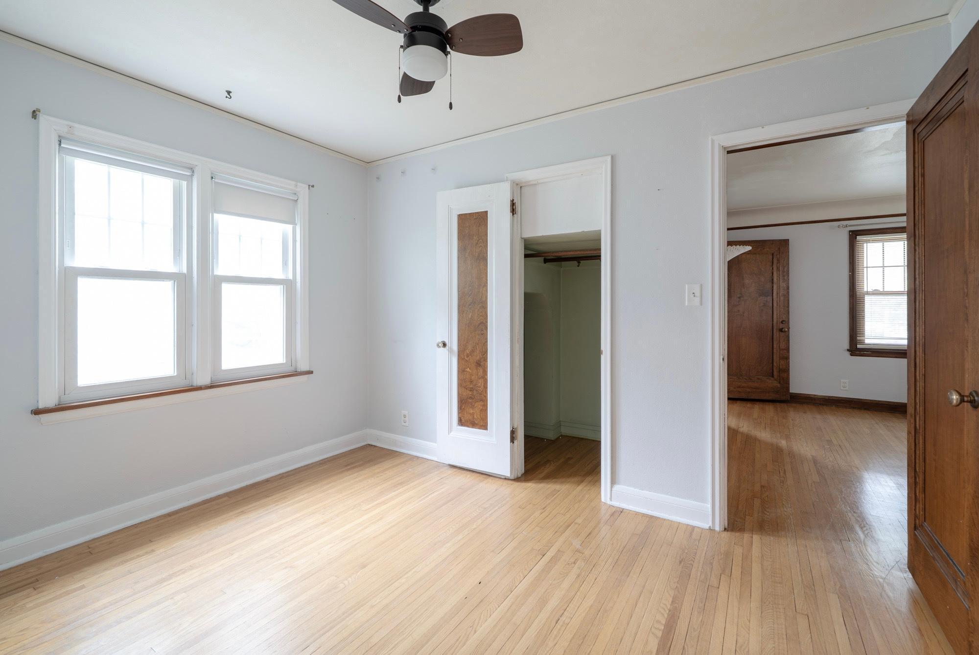 View of Residential Income at 899 Parkview Avenue, Saint Paul MN 55117, Saint Paul (8 of 58) - Mike Wilen | Minnesota Team Real Estate