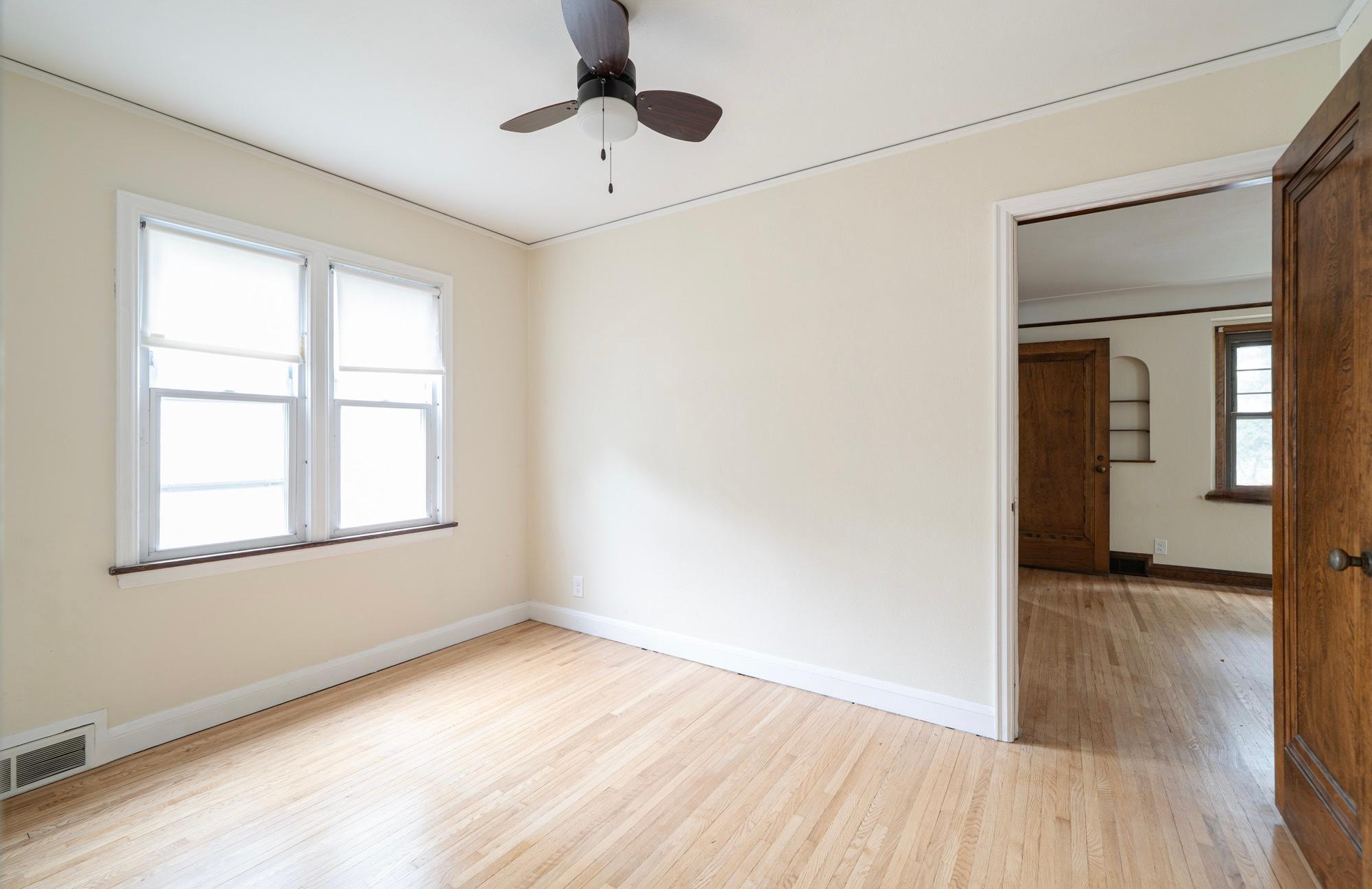 View of Residential Income at 899 Parkview Avenue, Saint Paul MN 55117, Saint Paul (42 of 58) - Mike Wilen | Minnesota Team Real Estate
