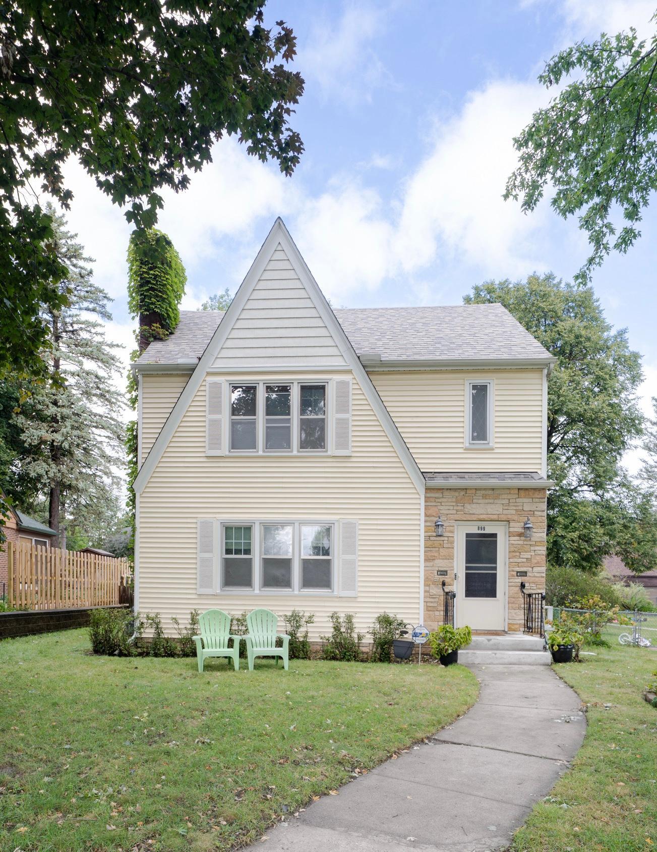 View of Duplex Up and Down at 899 Parkview Avenue, Saint Paul - Mike Wilen | Minnesota Team Real Estate