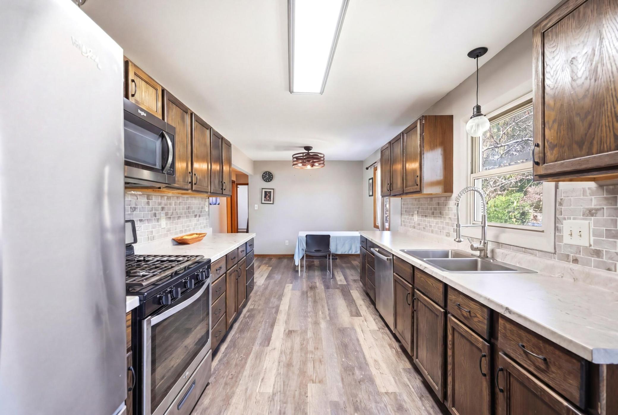 View of Residential Income at 182 Faye Street, Saint Paul MN 55119, Saint Paul (5 of 32) - Mike Wilen | Minnesota Team Real Estate