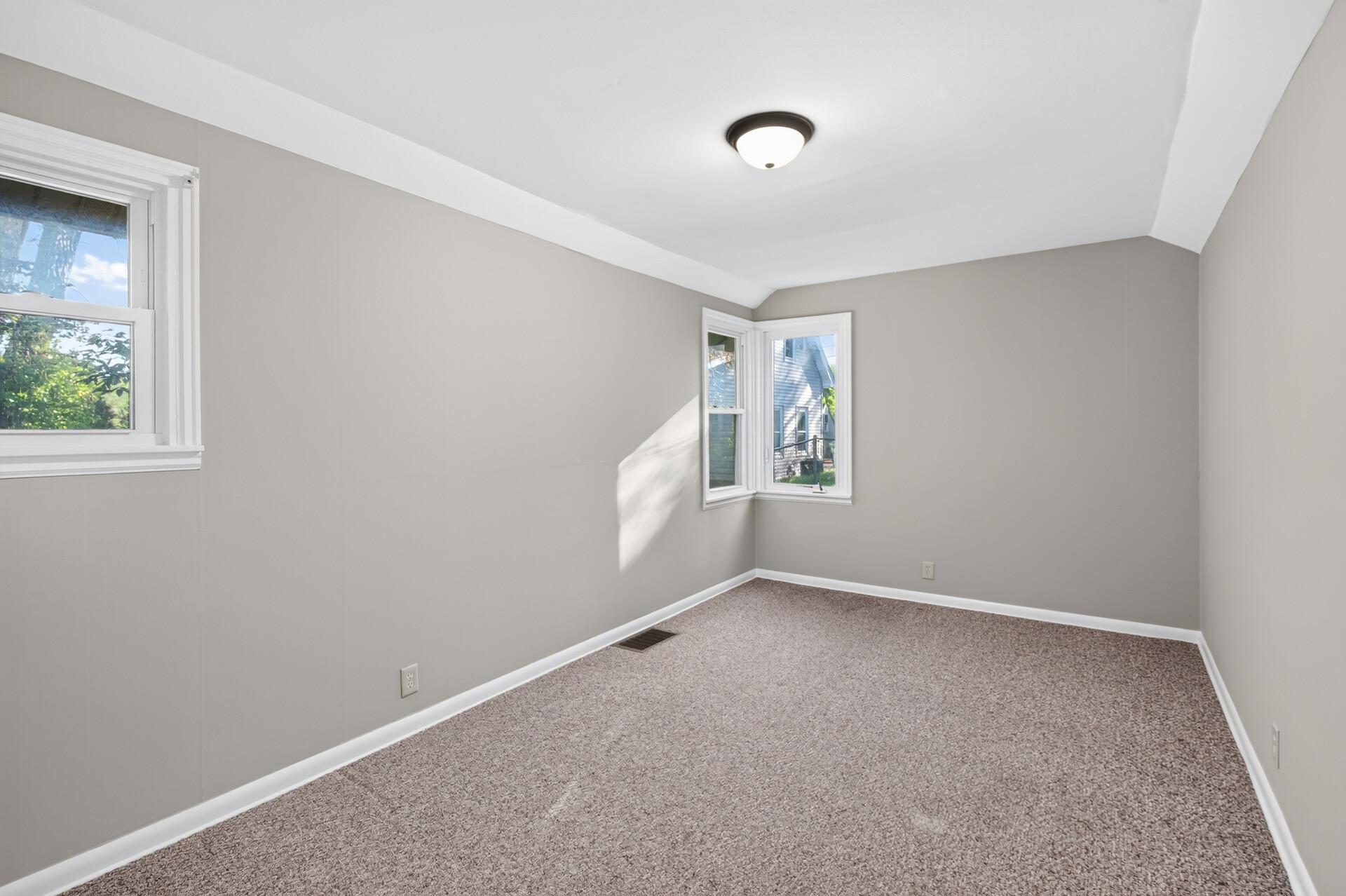View of Residential at 2841 Blackstone Avenue, Saint Louis Park MN 55416, Saint Louis Park (16 of 24) - Mike Wilen | Minnesota Team Real Estate