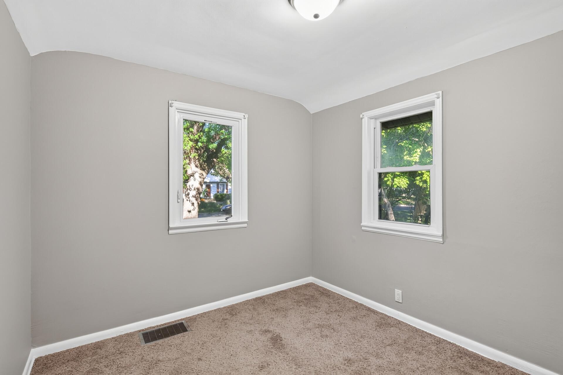 View of Residential at 2841 Blackstone Avenue, Saint Louis Park MN 55416, Saint Louis Park (15 of 24) - Mike Wilen | Minnesota Team Real Estate
