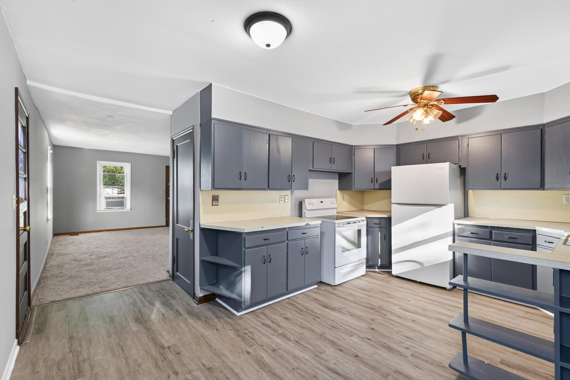 View of Residential at 2841 Blackstone Avenue, Saint Louis Park MN 55416, Saint Louis Park (13 of 24) - Mike Wilen | Minnesota Team Real Estate