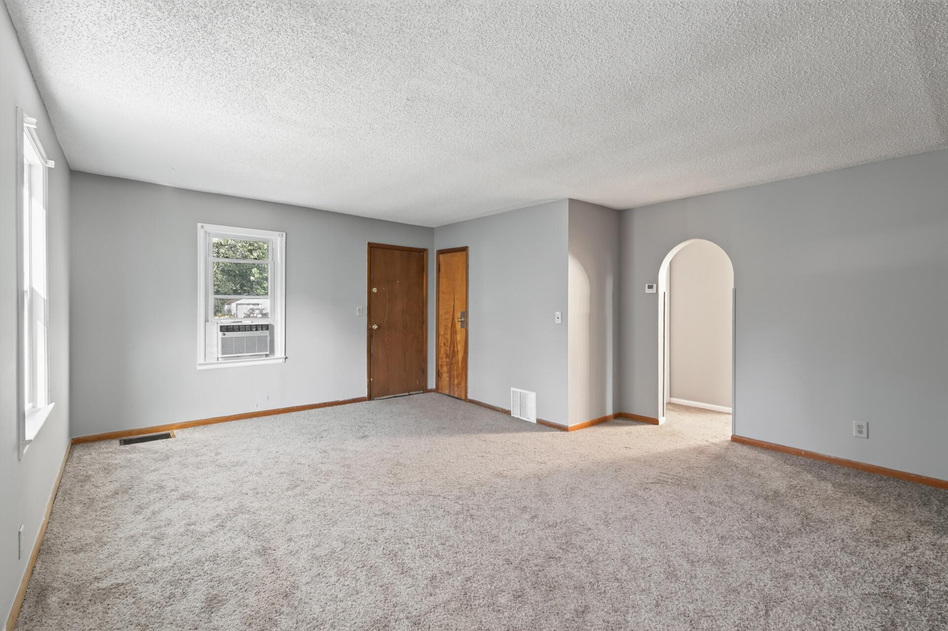 View of Residential at 2841 Blackstone Avenue, Saint Louis Park MN 55416, Saint Louis Park (10 of 24) - Mike Wilen | Minnesota Team Real Estate