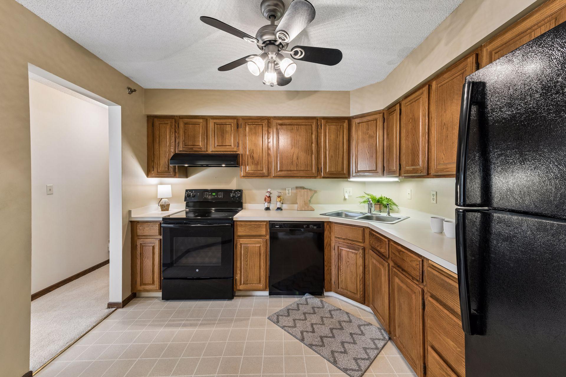 View of Residential at 3801 98th Street #306, Bloomington MN 55431, Bloomington (11 of 31) - Mike Wilen | Minnesota Team Real Estate