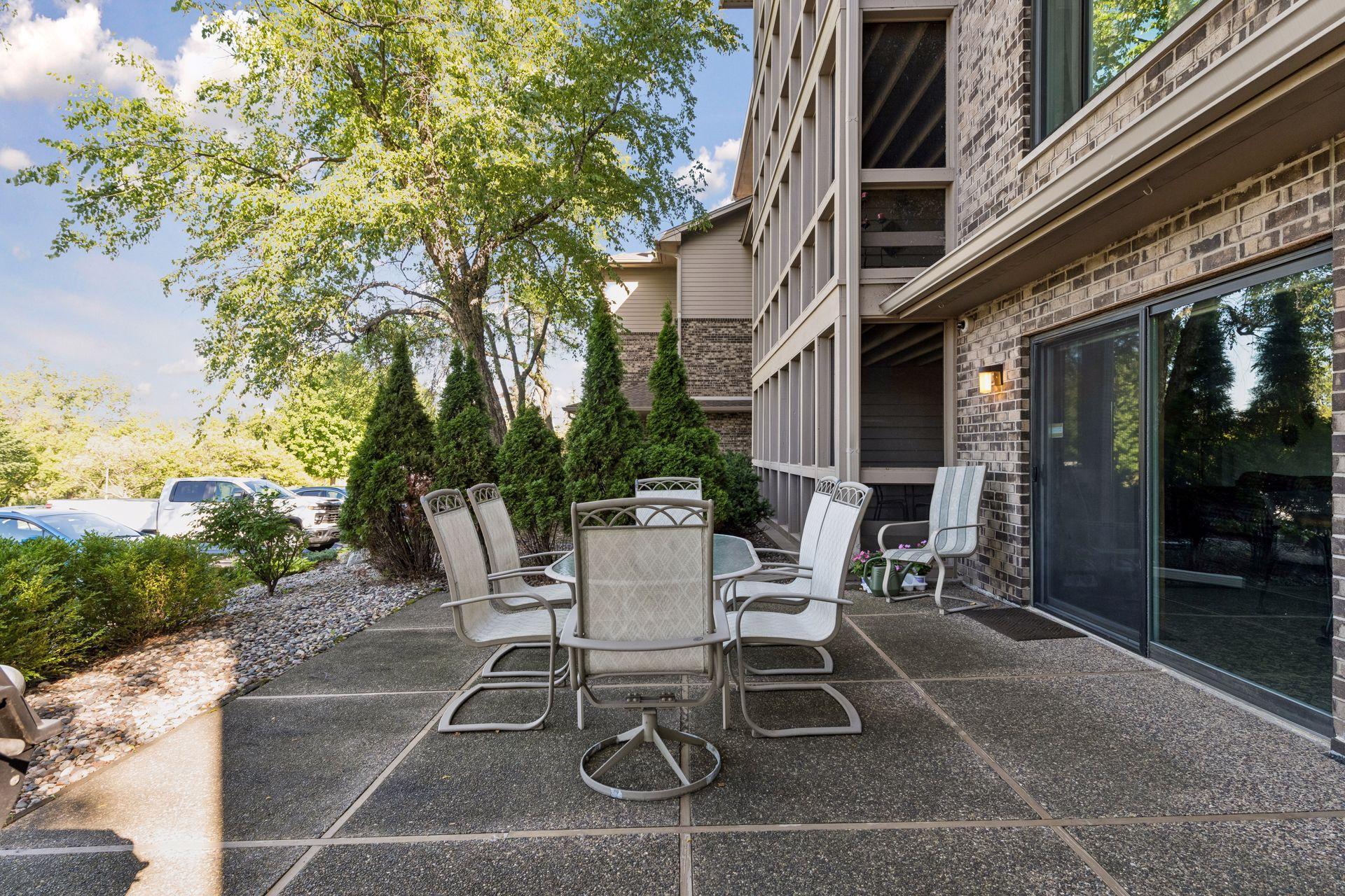 View of Residential at 3801 98th Street #306, Bloomington MN 55431, Bloomington (28 of 31) - Mike Wilen | Minnesota Team Real Estate