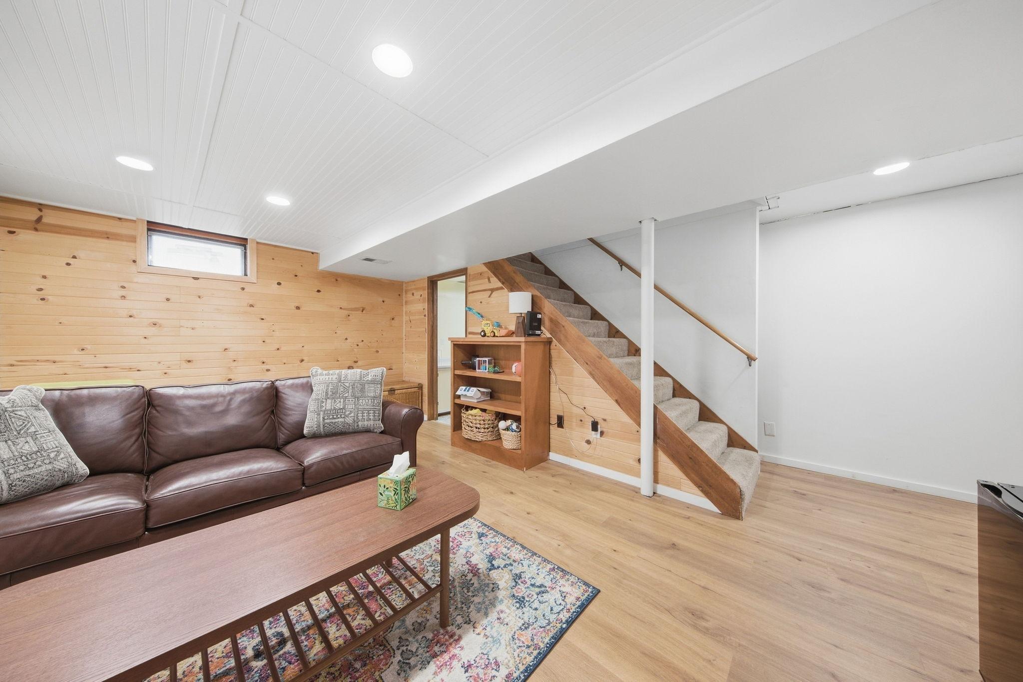 View of Residential at 2102 Opal Drive, Eagan MN 55122, Eagan (27 of 38) - Mike Wilen | Minnesota Team Real Estate