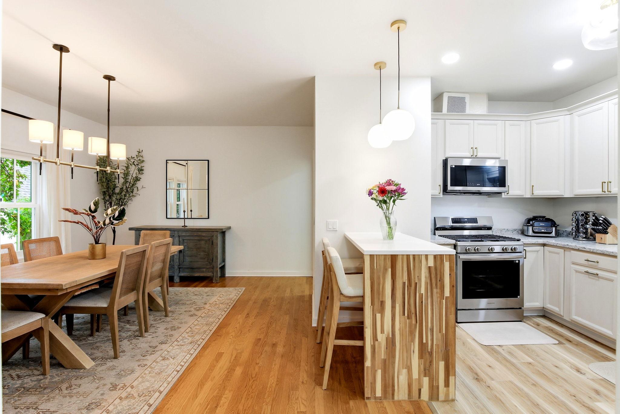 View of Residential at 2630 Portland Avenue, Minneapolis MN 55407, Minneapolis (5 of 25) - Mike Wilen | Minnesota Team Real Estate