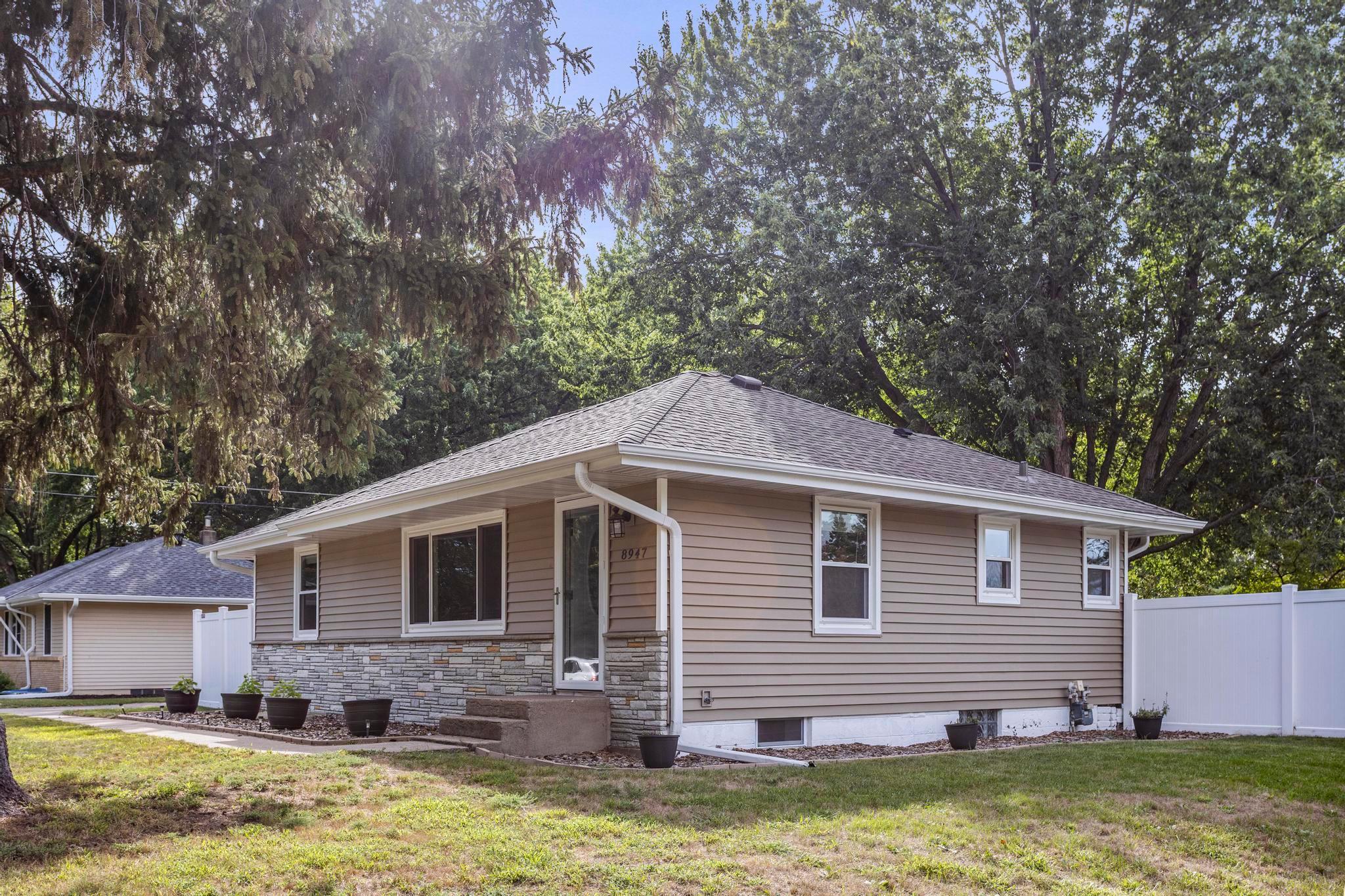 View of Residential at 8947 Terrace Road, Blaine MN 55434, Blaine (41 of 44) - Mike Wilen | Minnesota Team Real Estate