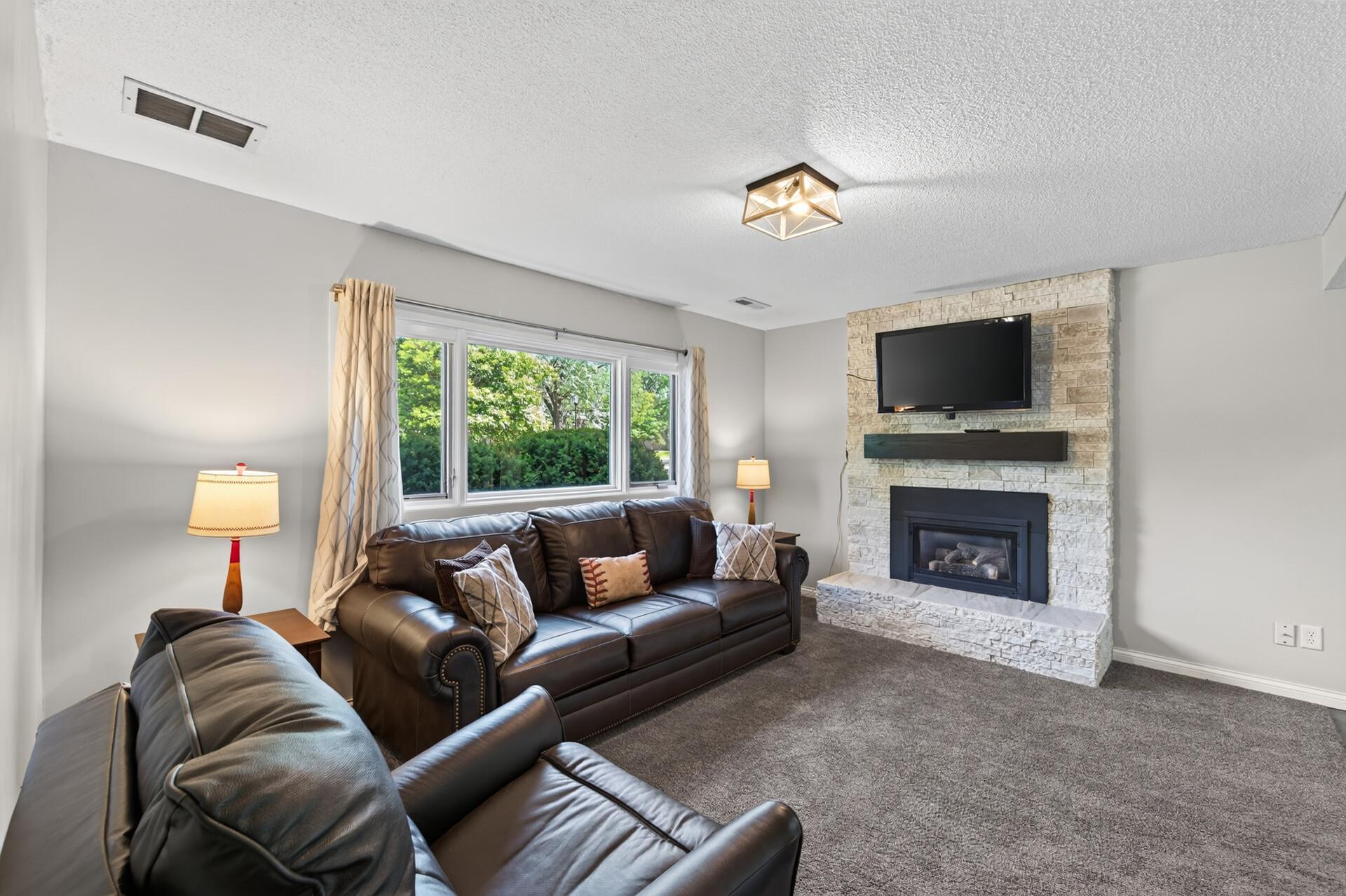 View of Residential at 14034 Heywood Path, Apple Valley MN 55124, Apple Valley (19 of 39) - Mike Wilen | Minnesota Team Real Estate
