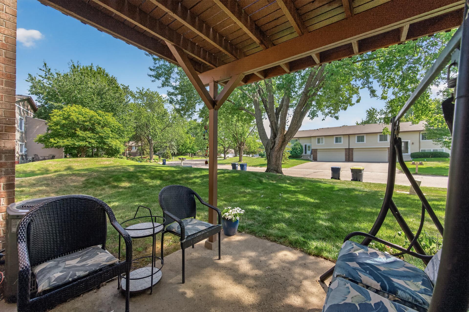 View of Residential at 14034 Heywood Path, Apple Valley MN 55124, Apple Valley (31 of 39) - Mike Wilen | Minnesota Team Real Estate