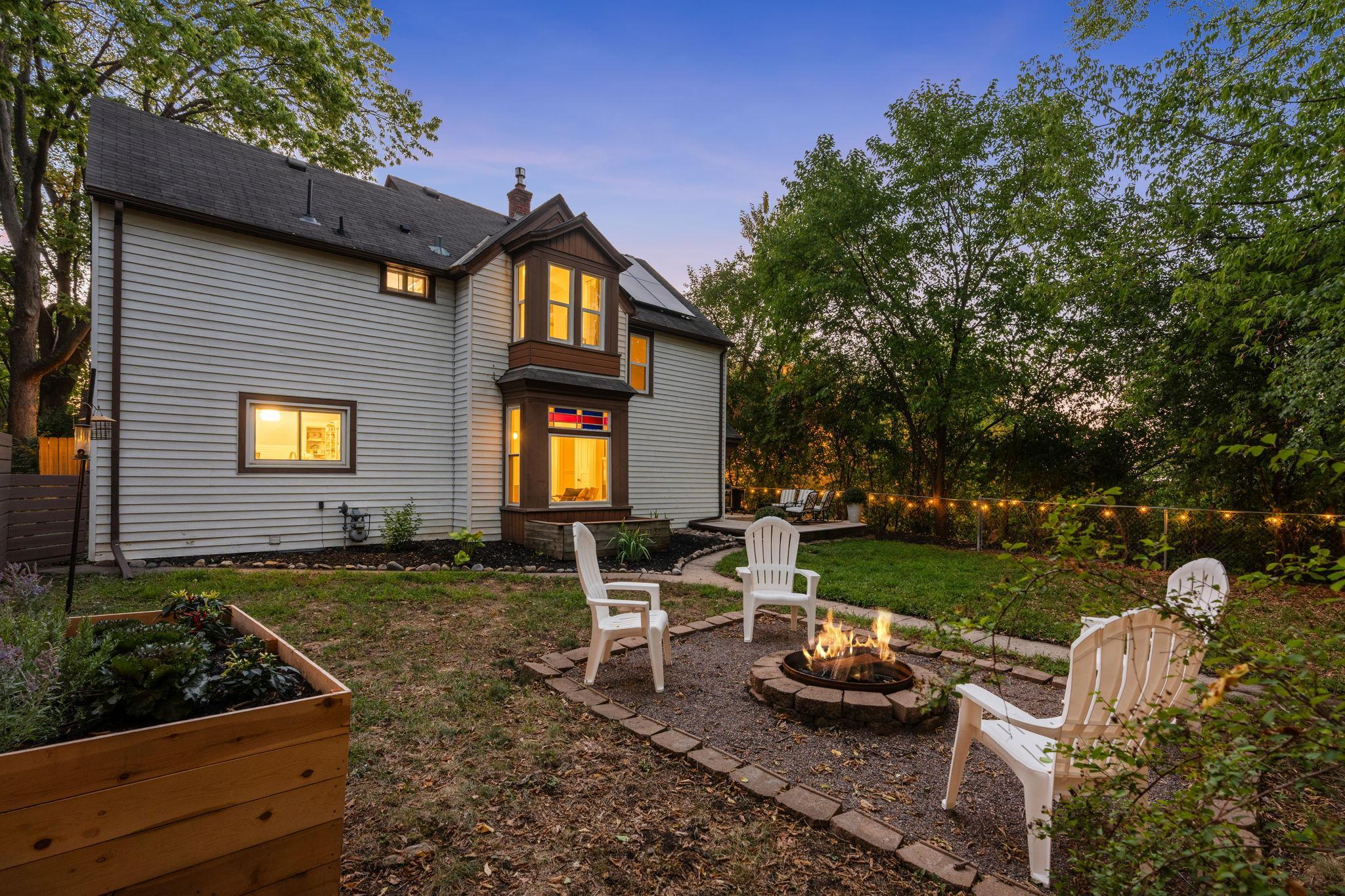 View of Single Family at 629 Hall Avenue, Saint Paul - Mike Wilen | Minnesota Team Real Estate