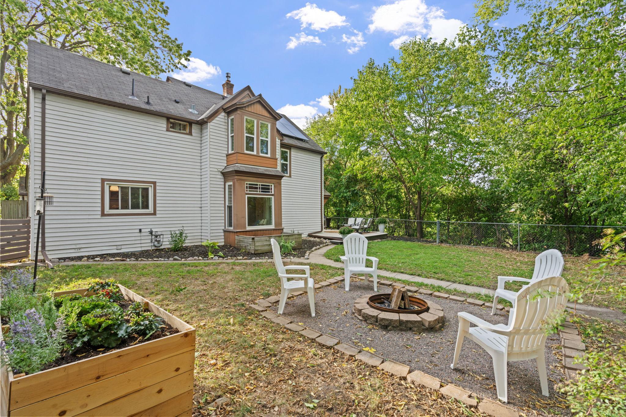 View of Residential at 629 Hall Avenue, Saint Paul MN 55107, Saint Paul (33 of 41) - Mike Wilen | Minnesota Team Real Estate