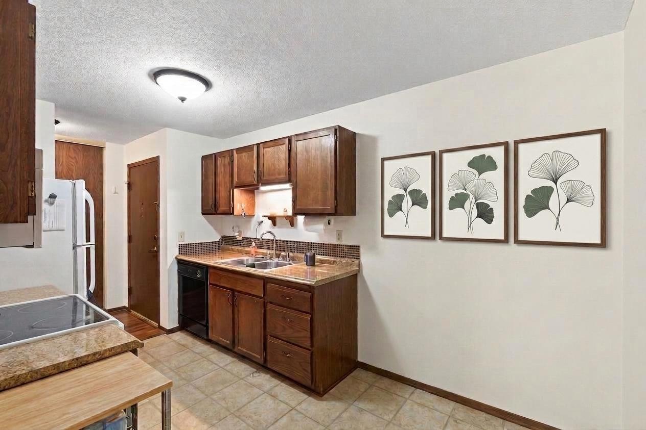 View of Residential at 135 Viking Drive #309, Little Canada MN 55117, Little Canada (6 of 33) - Mike Wilen | Minnesota Team Real Estate