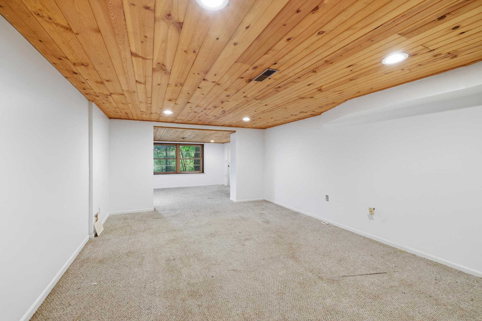 View of Residential at 1045 Mcknight Road, Saint Paul MN 55119, Saint Paul (19 of 29) - Mike Wilen | Minnesota Team Real Estate