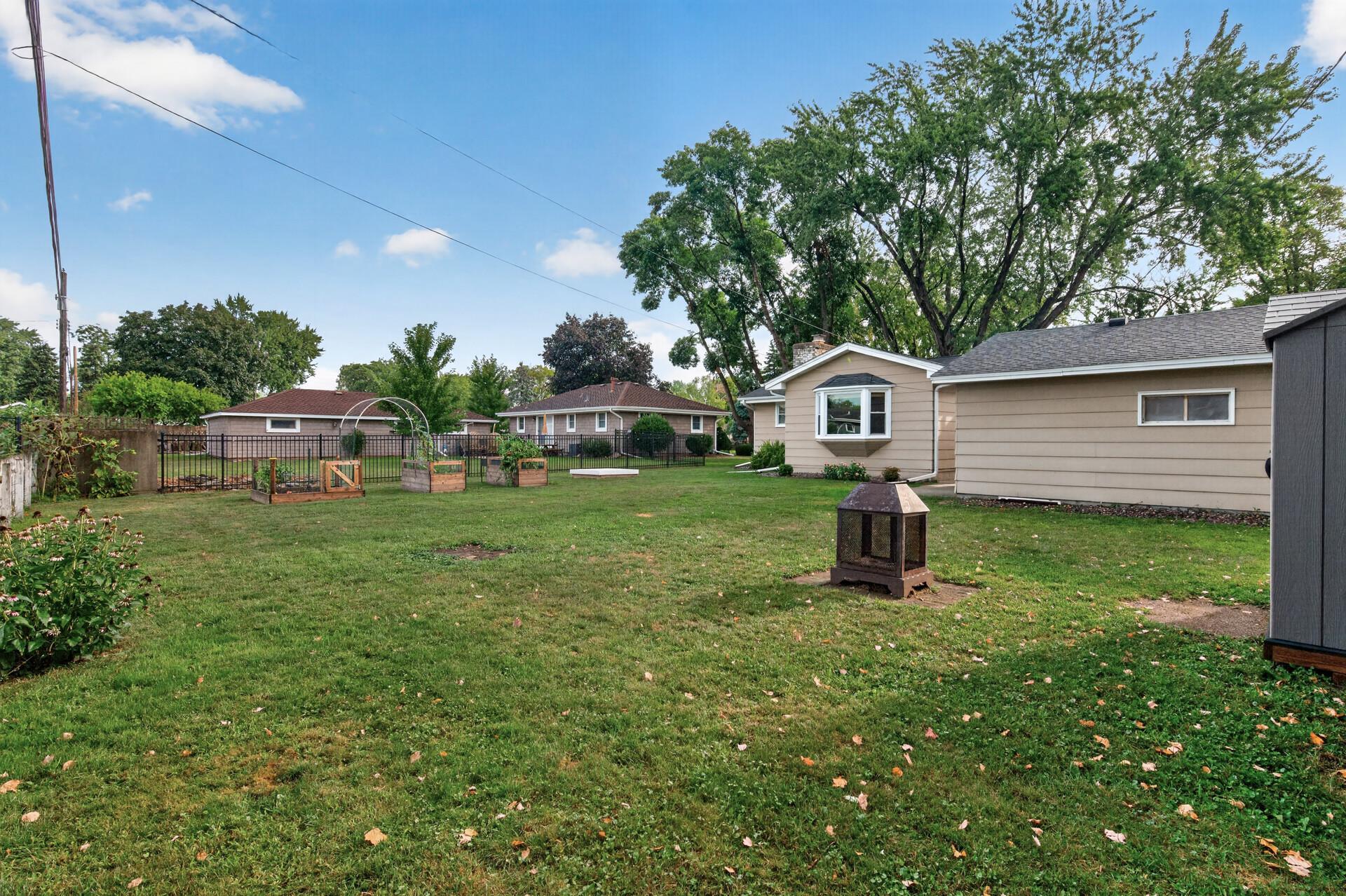 View of Residential at 9363 Trenton Lane, Maple Grove MN 55369, Maple Grove (24 of 26) - Mike Wilen | Minnesota Team Real Estate