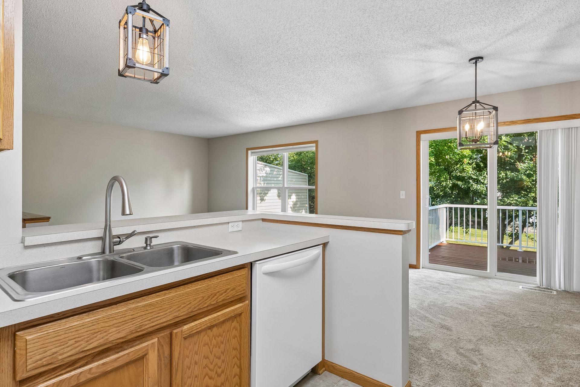 View of Residential at 2085 Saint Johns Court, Woodbury MN 55129, Woodbury (9 of 18) - Mike Wilen | Minnesota Team Real Estate