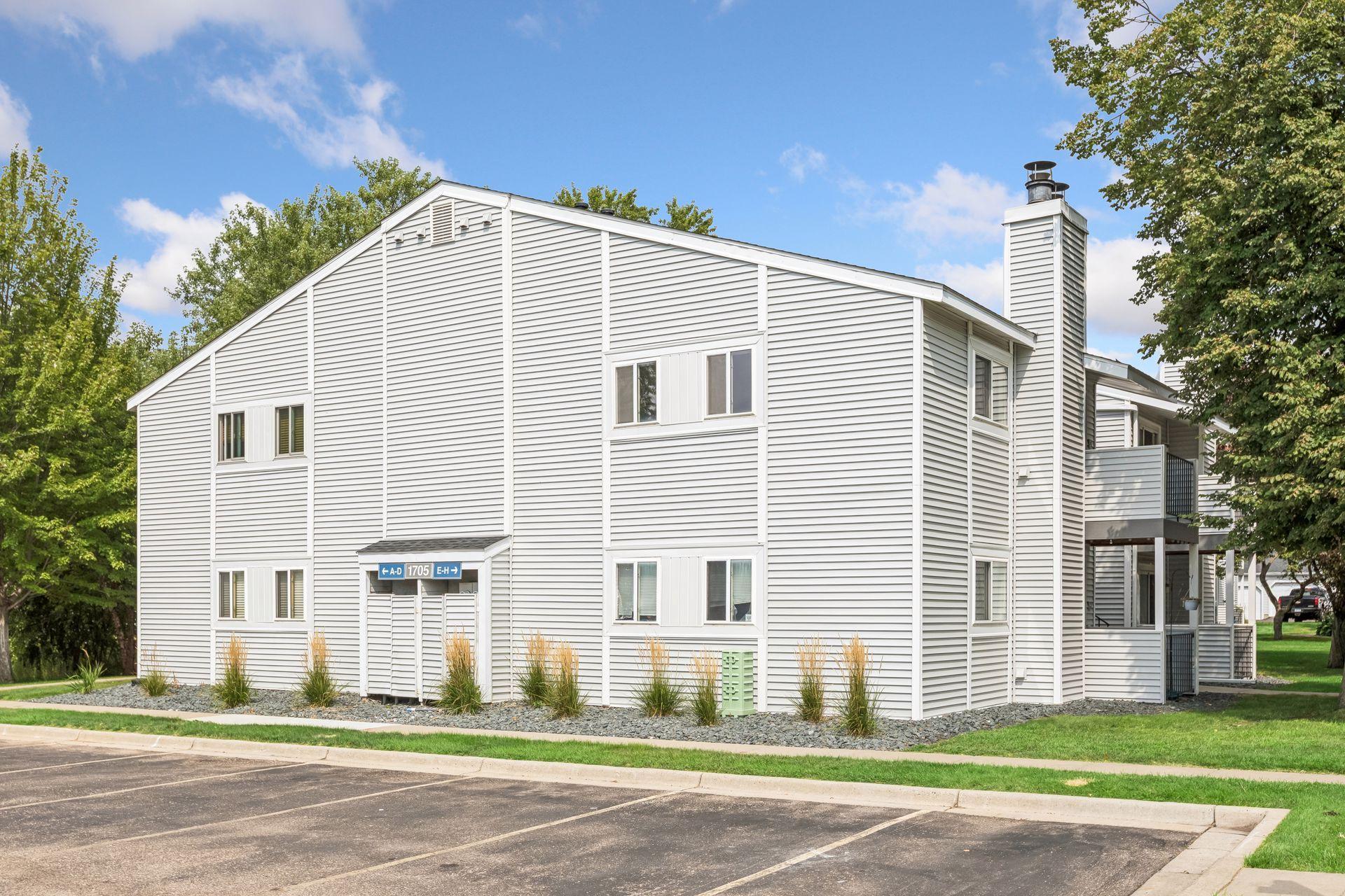 View of Residential at 1705 Fulham Street #G, Lauderdale MN 55113, Lauderdale (14 of 15) - Mike Wilen | Minnesota Team Real Estate