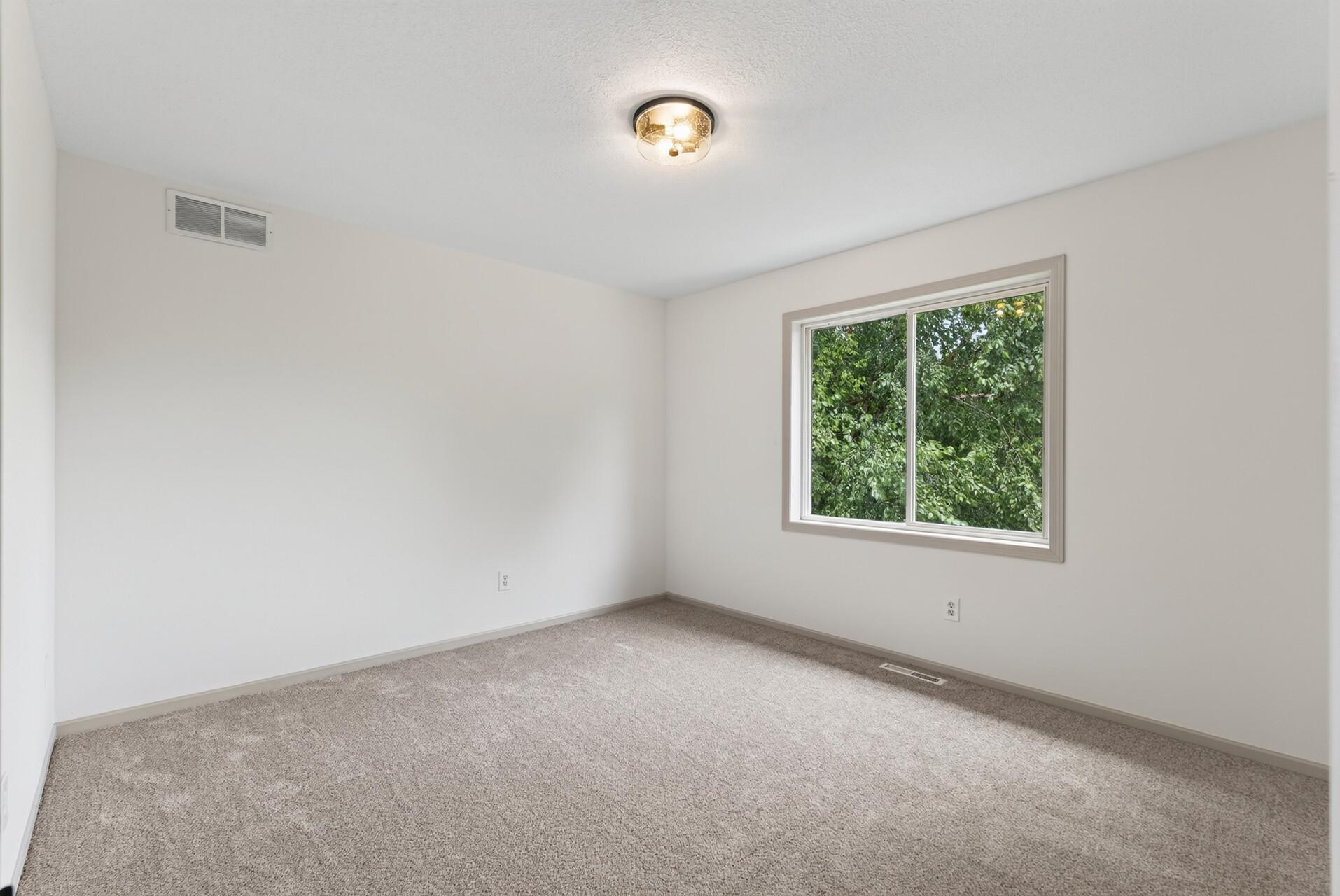 View of Residential at 1954 Ormond Drive, Shakopee MN 55379, Shakopee (35 of 54) - Mike Wilen | Minnesota Team Real Estate