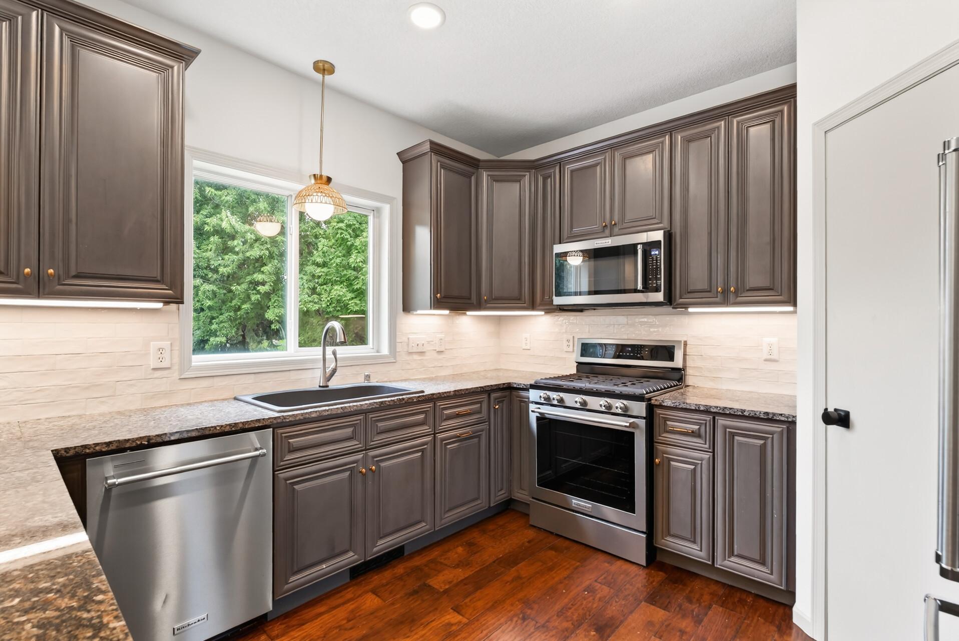 View of Residential at 1954 Ormond Drive, Shakopee MN 55379, Shakopee (17 of 54) - Mike Wilen | Minnesota Team Real Estate