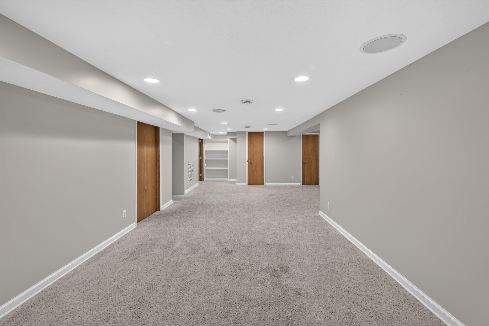 View of Residential at 2854 Alabama Avenue, Saint Louis Park MN 55416, Saint Louis Park (26 of 43) - Mike Wilen | Minnesota Team Real Estate
