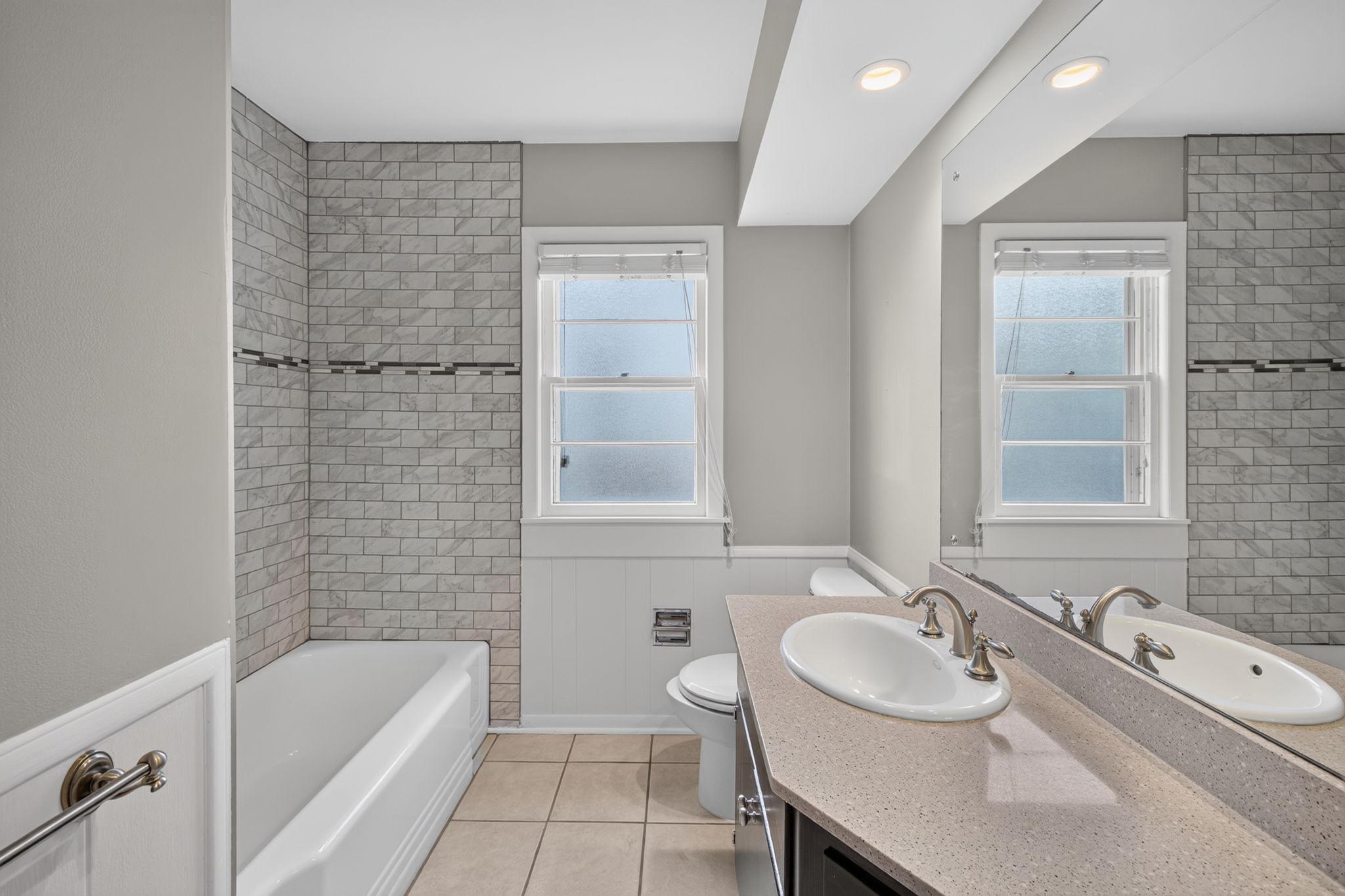View of Residential at 2854 Alabama Avenue, Saint Louis Park MN 55416, Saint Louis Park (14 of 43) - Mike Wilen | Minnesota Team Real Estate