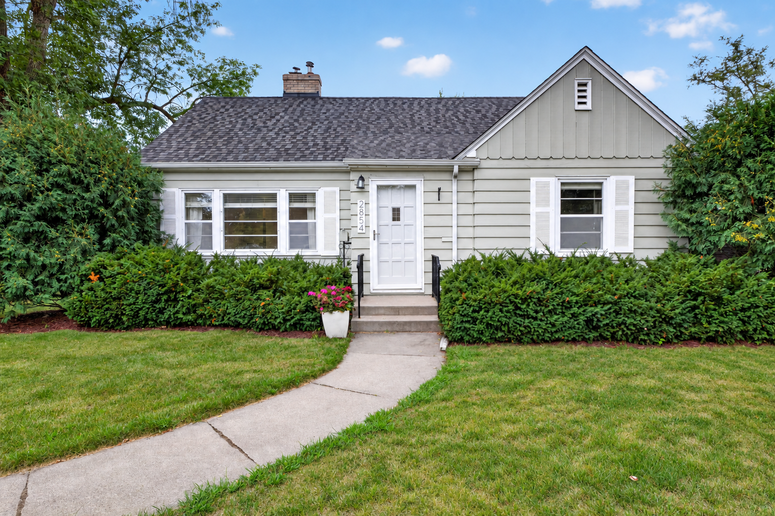 View of Single Family at 2854 Alabama Avenue, Saint Louis Park - Mike Wilen | Minnesota Team Real Estate
